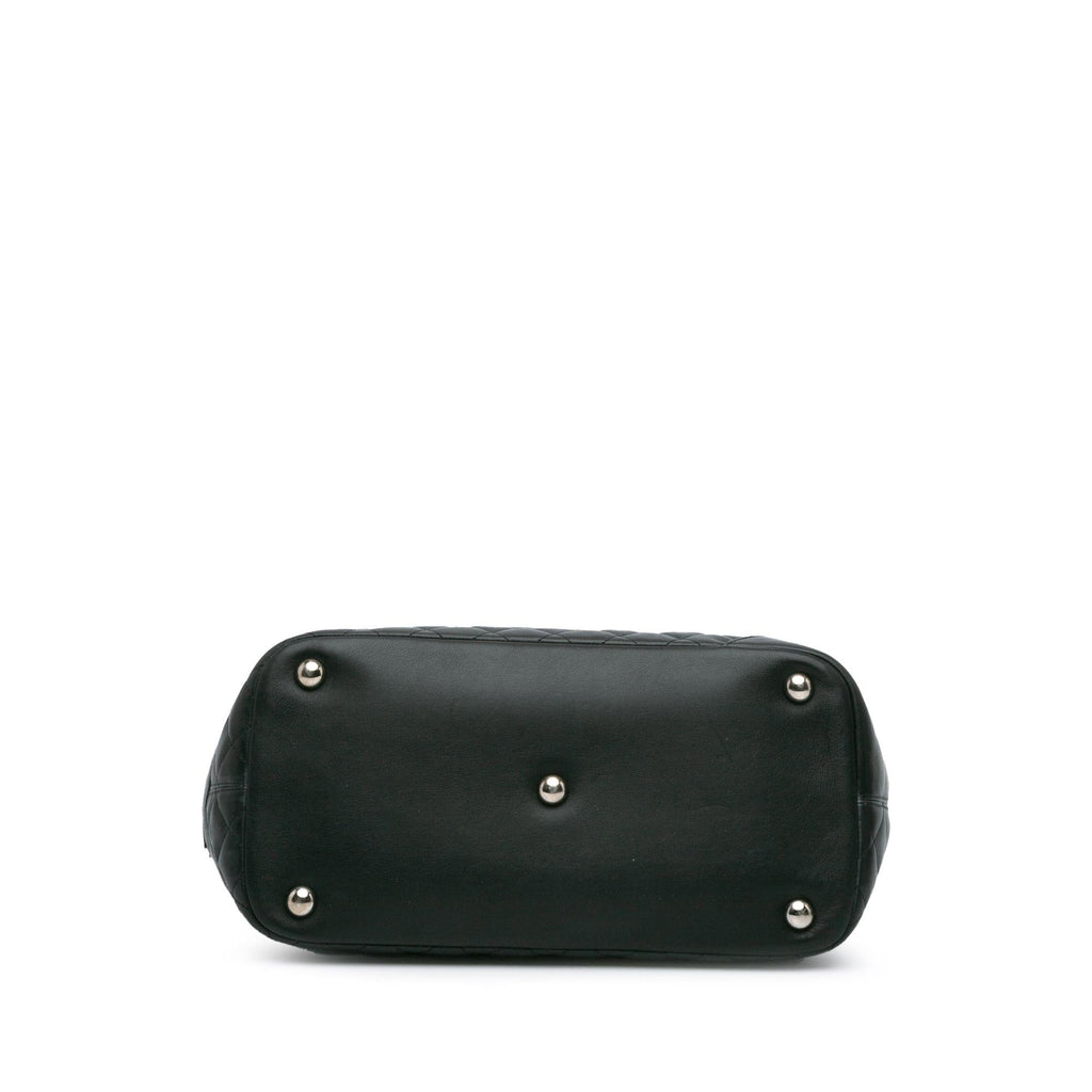 Chanel Large Lambskin Cambon Ligne Tote (SHG-kb1KMh)