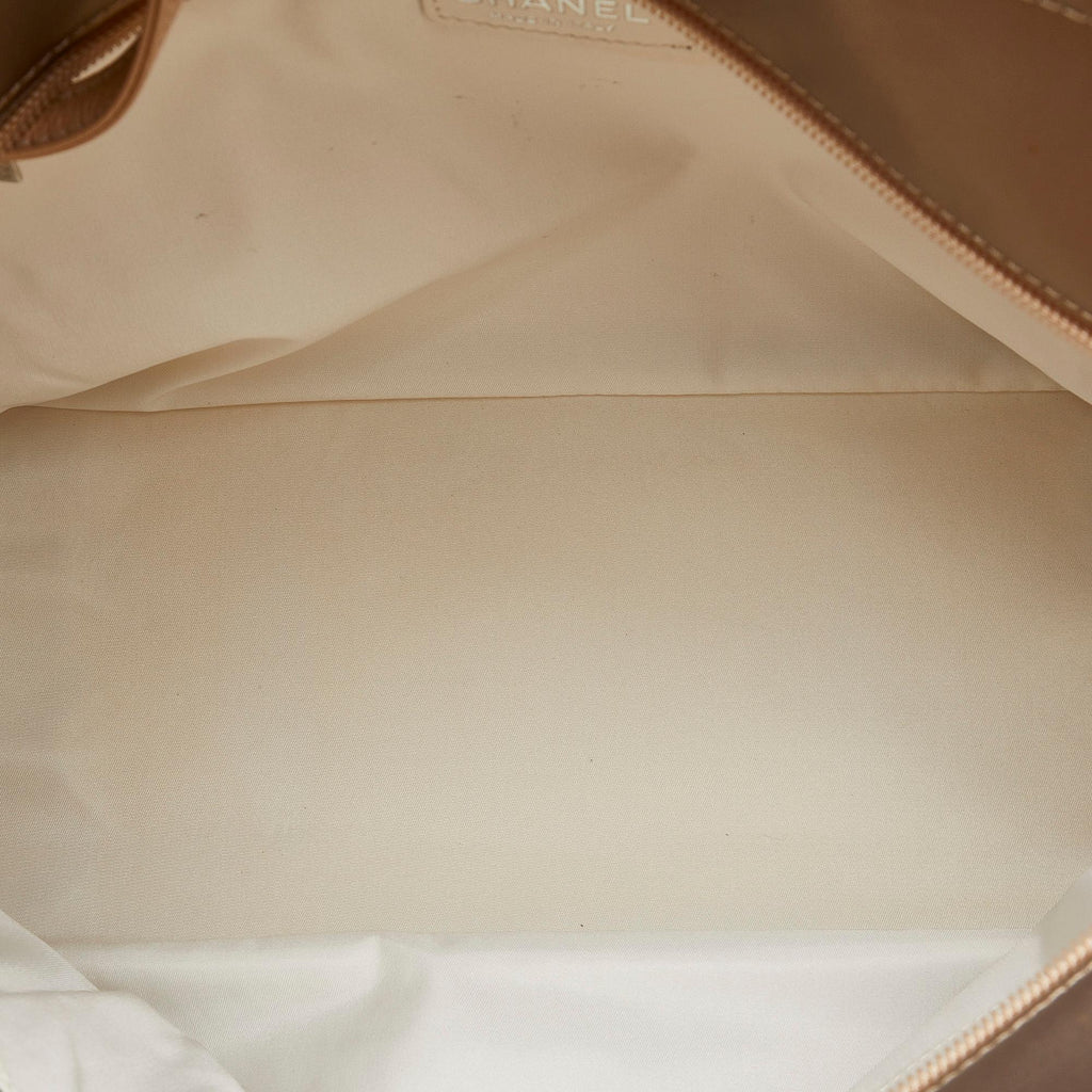 Chanel Large Paris Biarritz Tote (SHG-M1GPia)