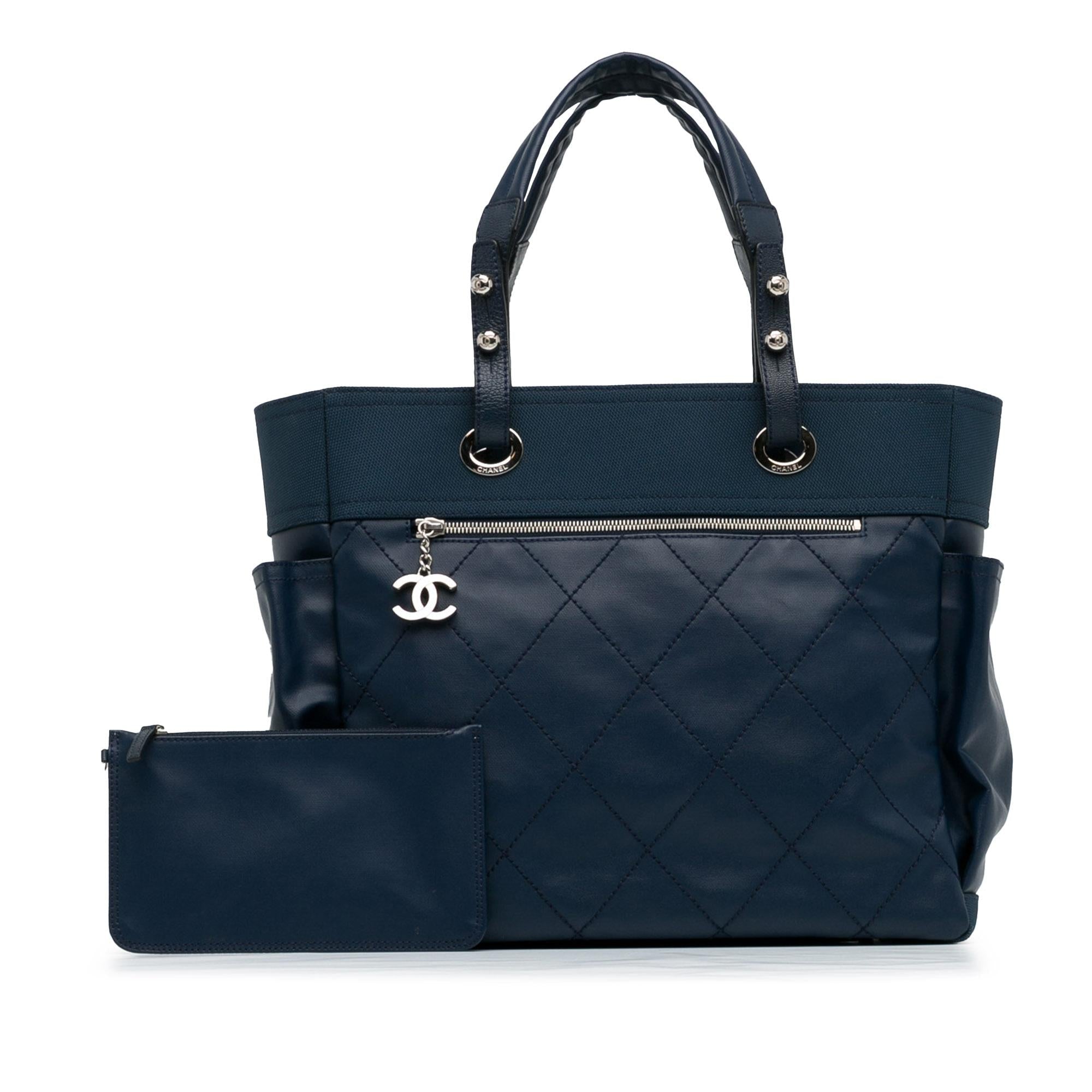 Chanel Large Paris Biarritz Tote (SHG-Eux9Sg)