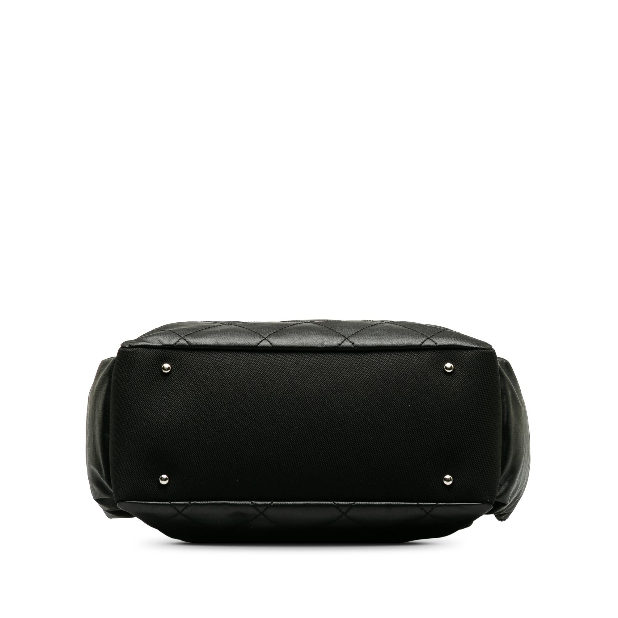 Chanel Large Paris Biarritz Tote (SHG-z42BY8)