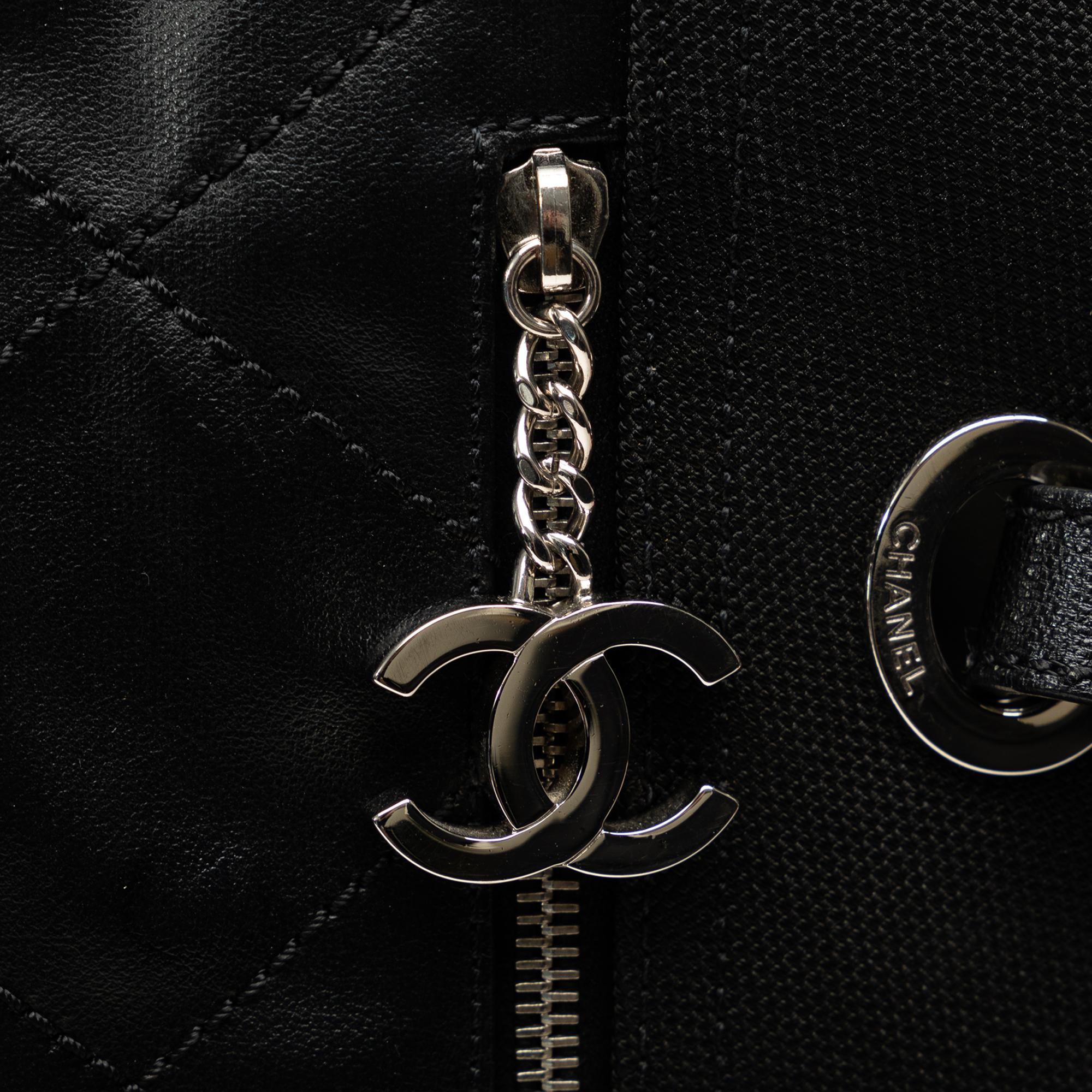 Chanel Large Paris Biarritz Tote (SHG-z42BY8)