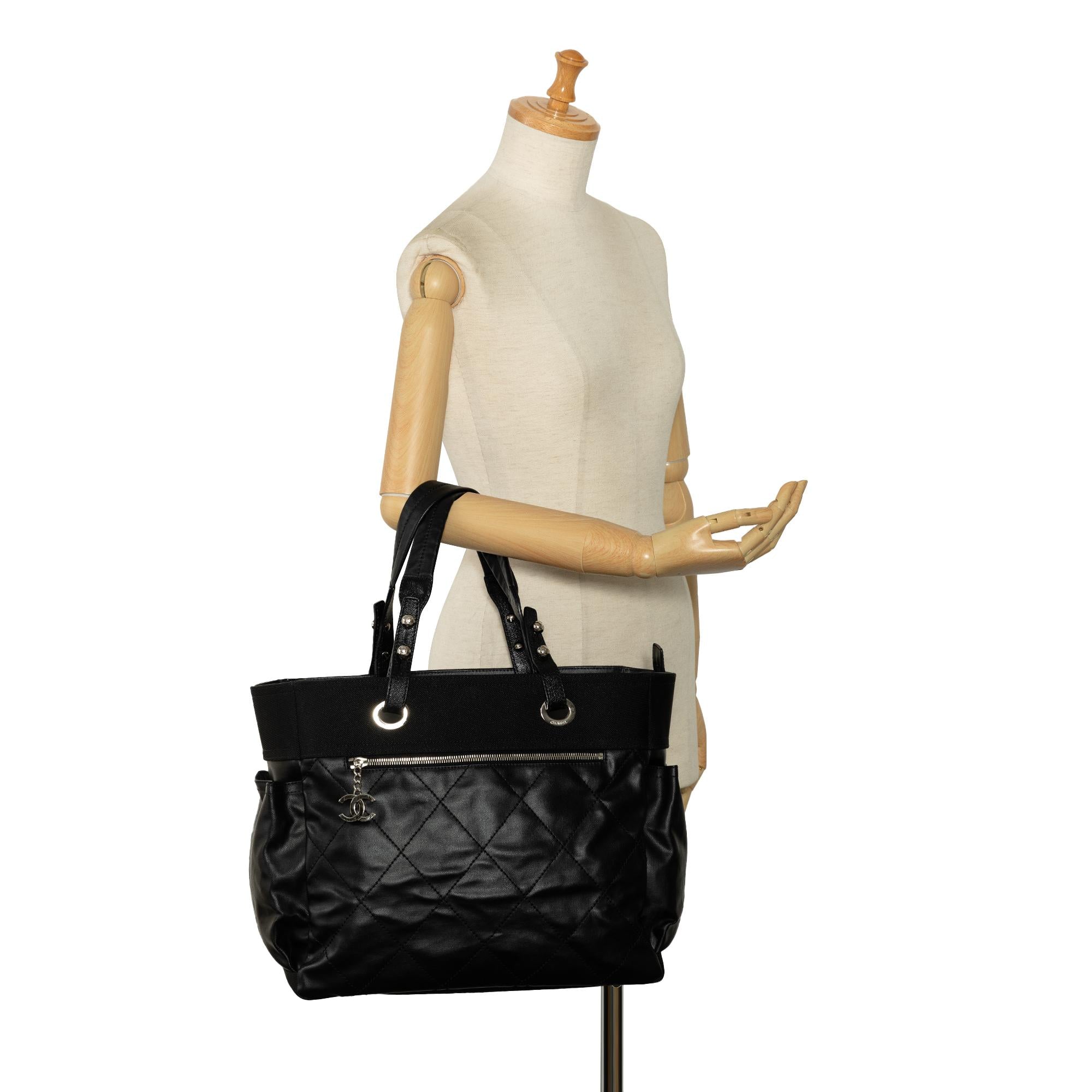 Chanel Large Paris Biarritz Tote (SHG-z42BY8)
