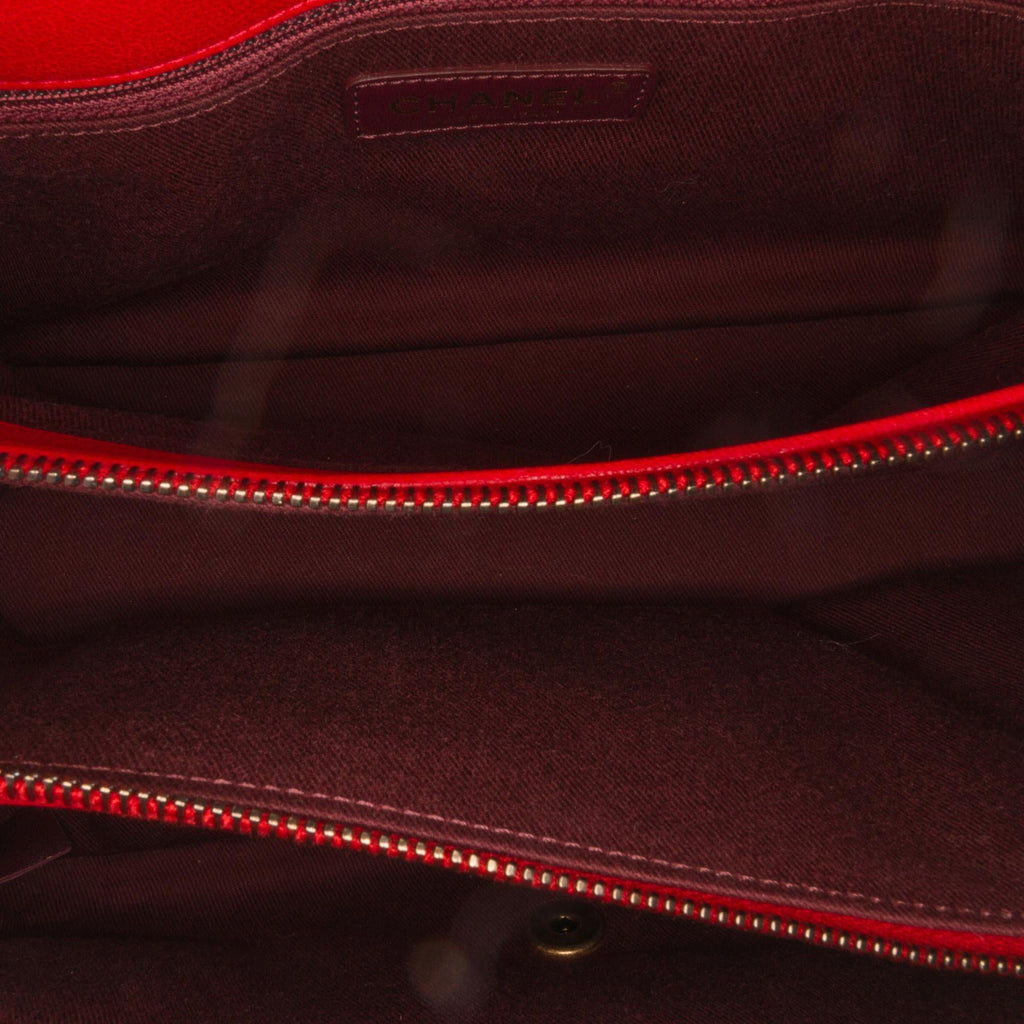 Chanel Large Paris Rome Calfskin Trapezio Bag (SHG-qXqdR0)