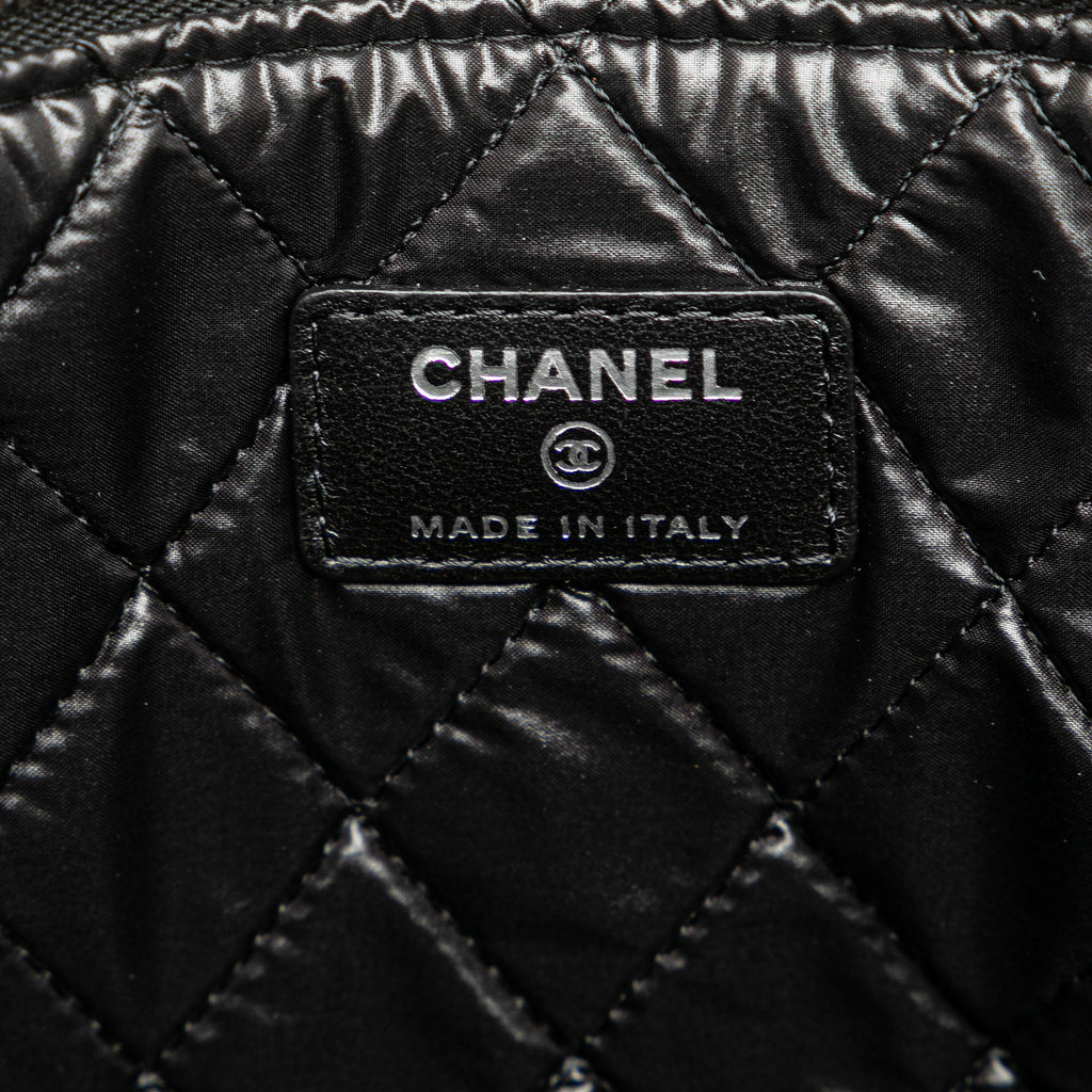 Chanel Large Printed Lambskin La Habana O Case Clutch (SHG-Zimn5u)