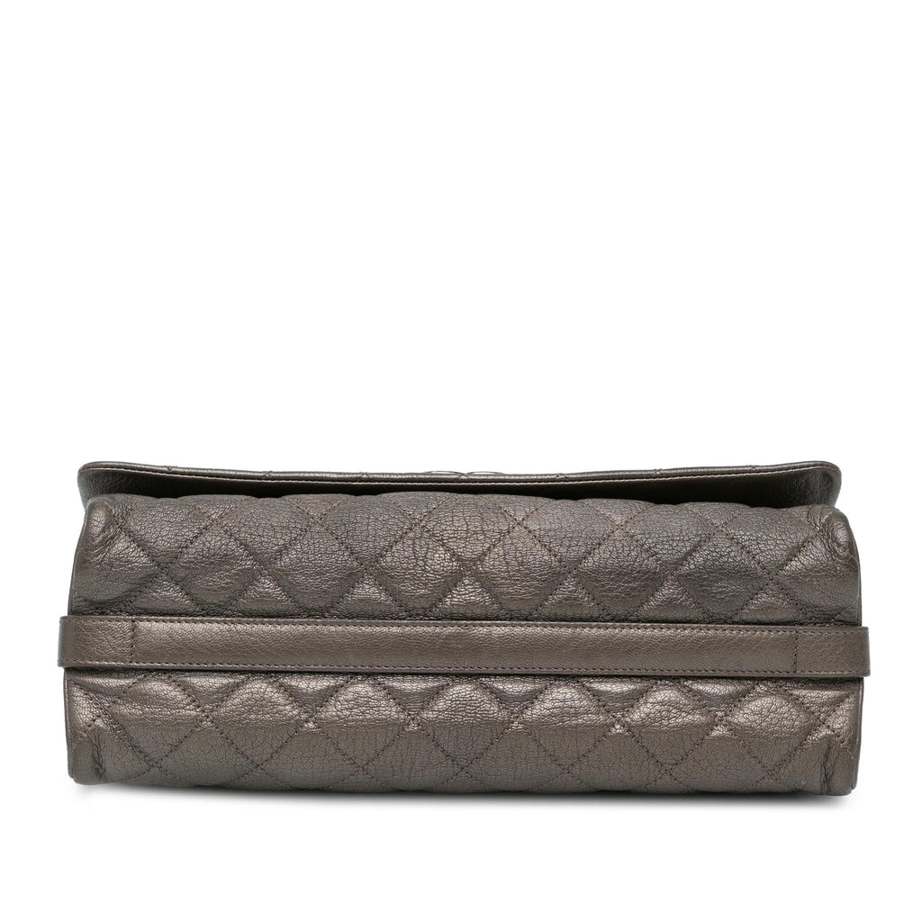 Chanel Large Quilted Goatskin City Rock Flap (SHG-fwEZu2)