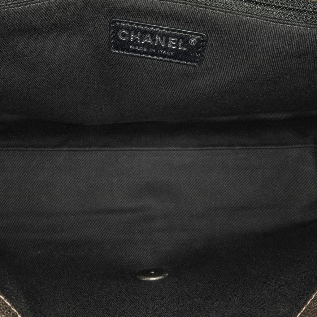 Chanel Large Quilted Goatskin City Rock Flap (SHG-fwEZu2)