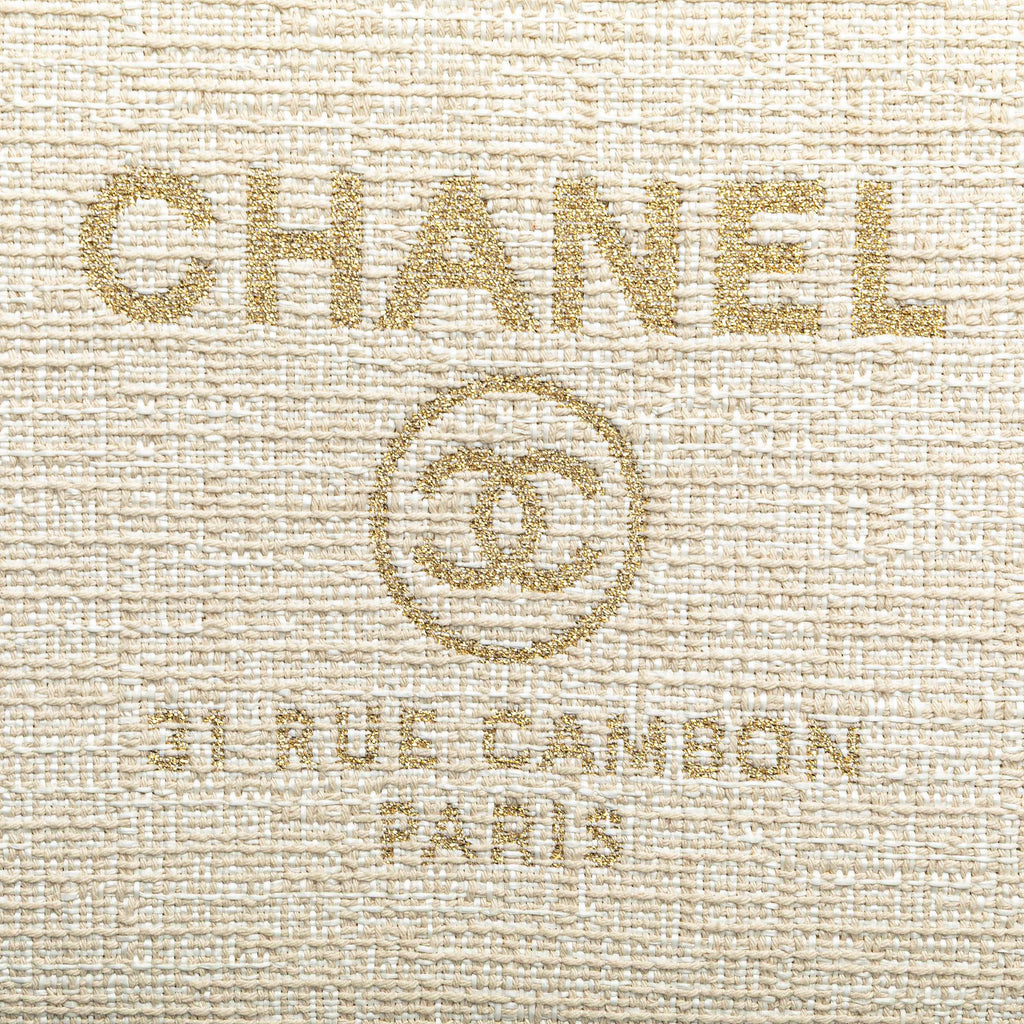 Chanel Large Raffia Deauville O Case Clutch