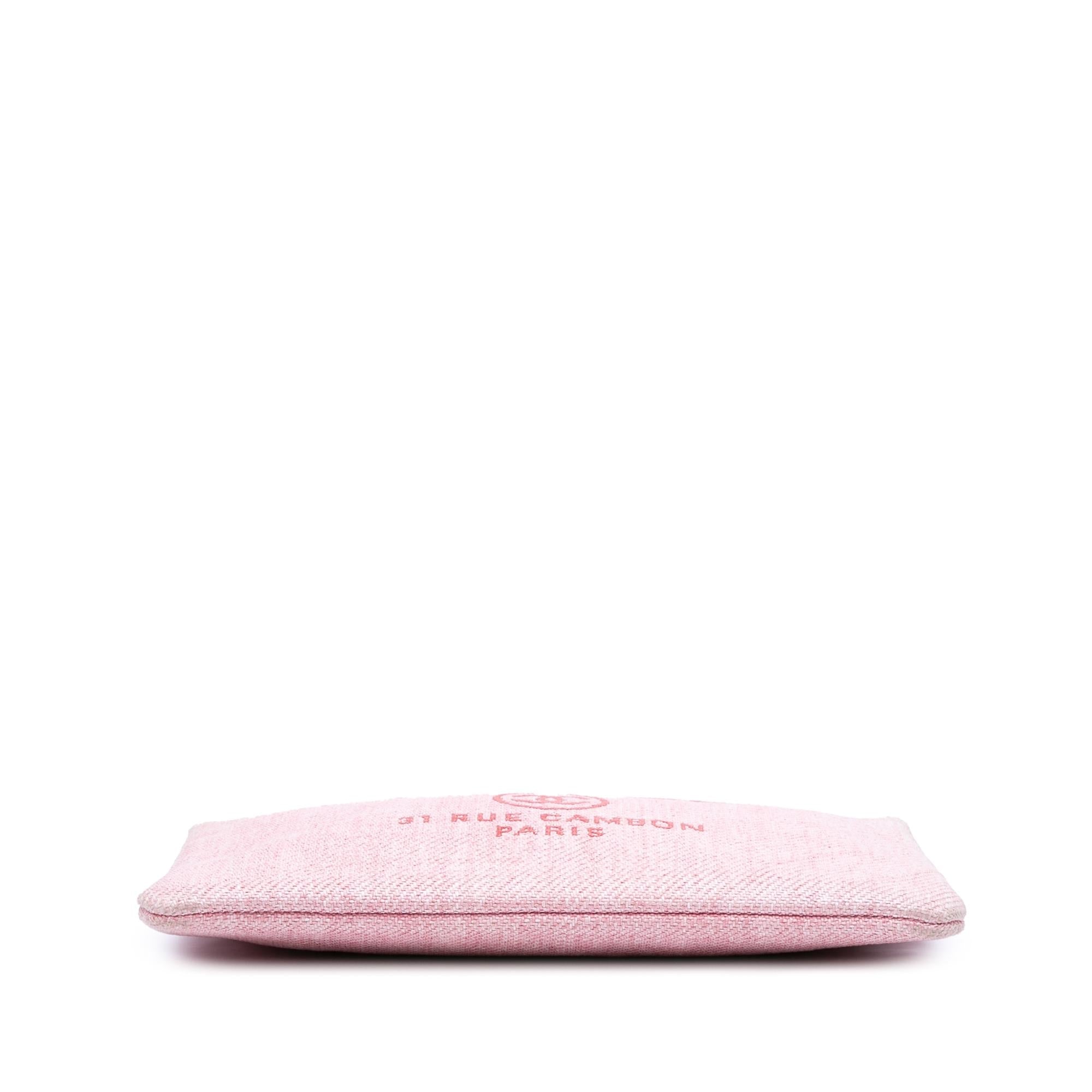 Chanel Large Raffia Deauville O Case Clutch
