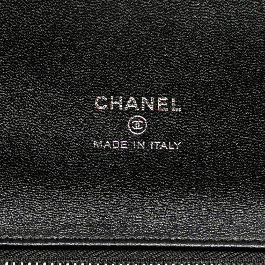 Chanel Large Shiny Crumpled Calfskin 31 Clutch