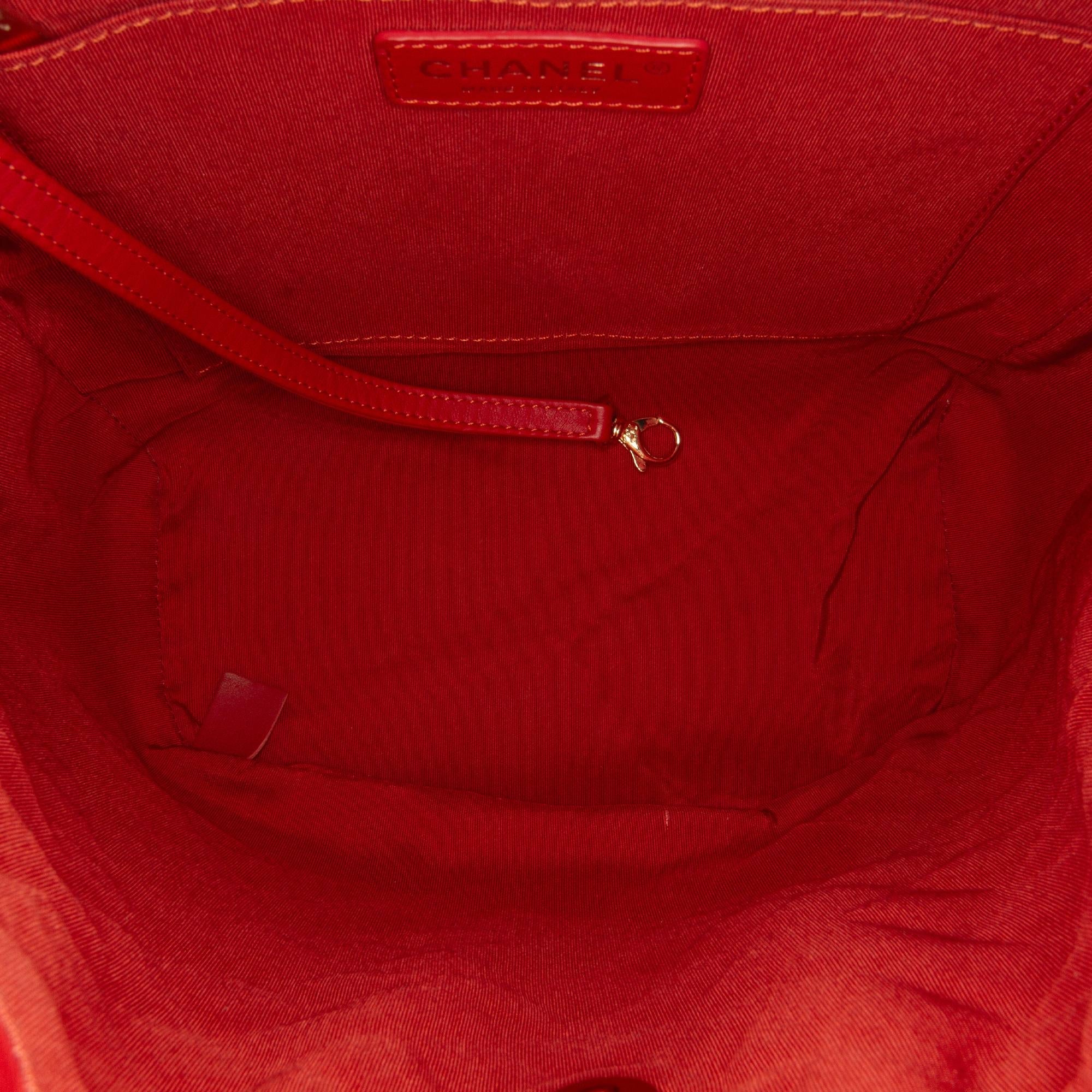 Chanel Large Urban Spirit Backpack (SHG-nE0Uvz)