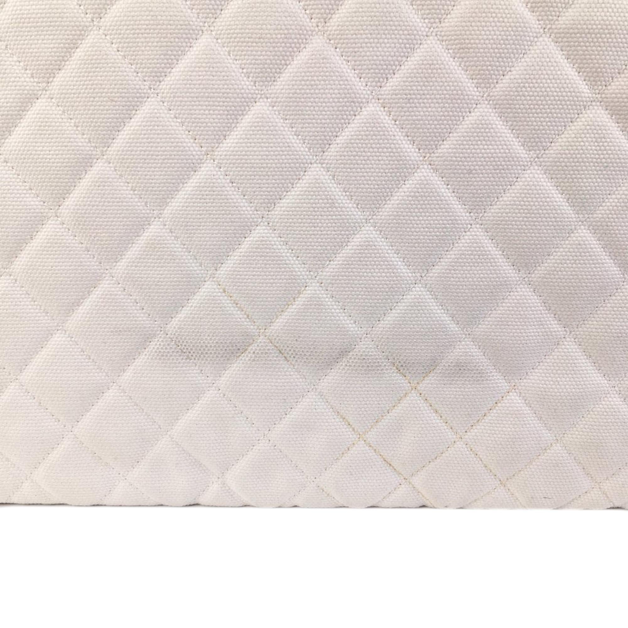 Chanel Large Viva Coco Cuba Libre O Case (SHG-AAMGck)