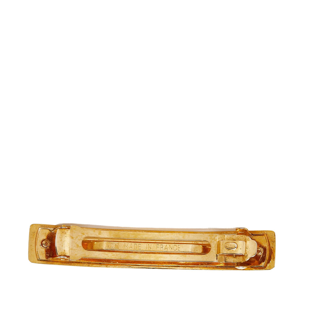 Chanel Logo Brooch (SHG-lptHjT)