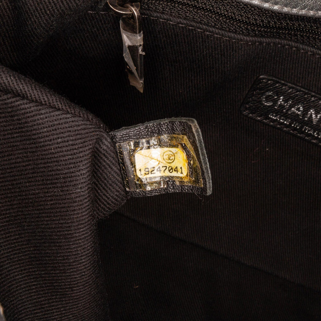 Chanel Lucky Charms Embroidered Classic Single Flap Shoulder Bag (SHG-Uc7s2q)