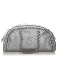 Chanel Luxe Ligne Leather Handbag (SHG-32626)
