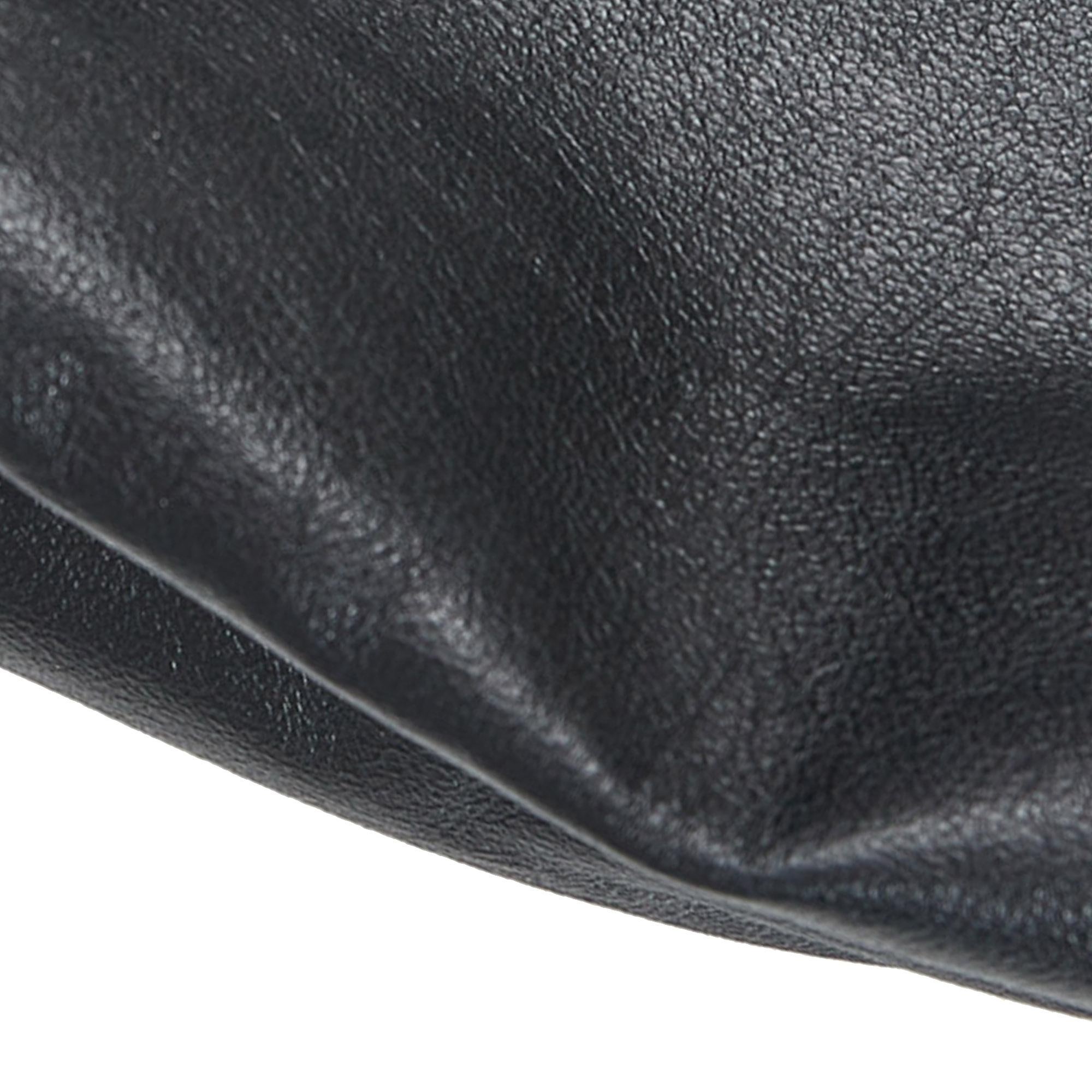 Chanel Mademoiselle Handbag (SHG-QJRzn8)