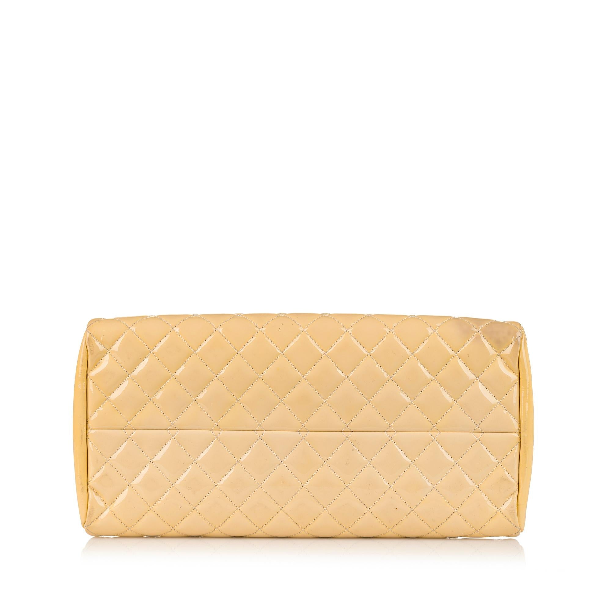 Chanel Mademoiselle Patent Leather Bowling Bag (SHG-35349)