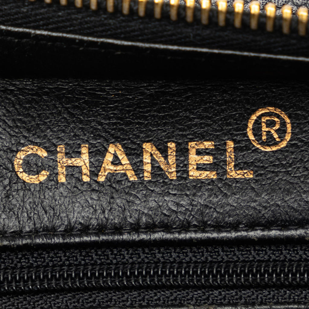 Chanel Matelasse Caviar Leather Tote (SHG-DSQjnP)