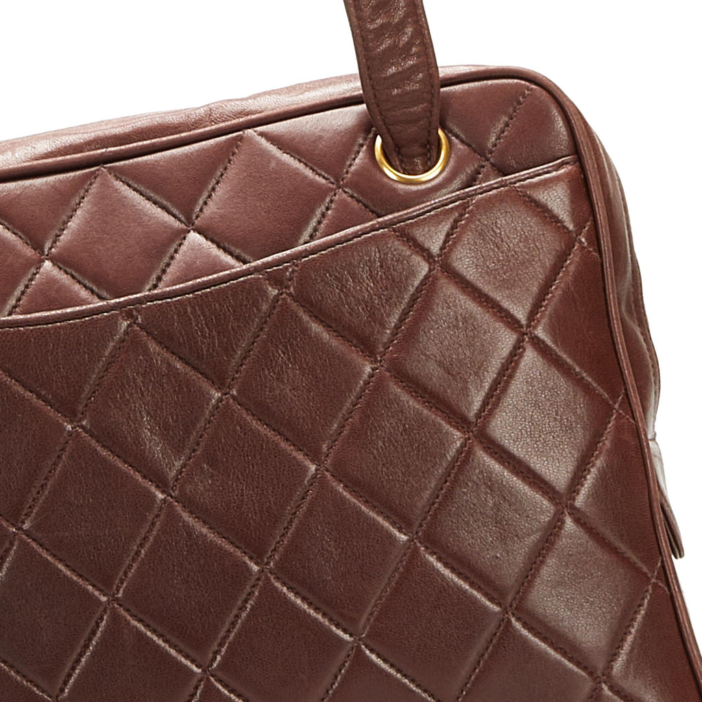 Chanel Matelasse Shoulder Bag (SHG-qzEdGh)