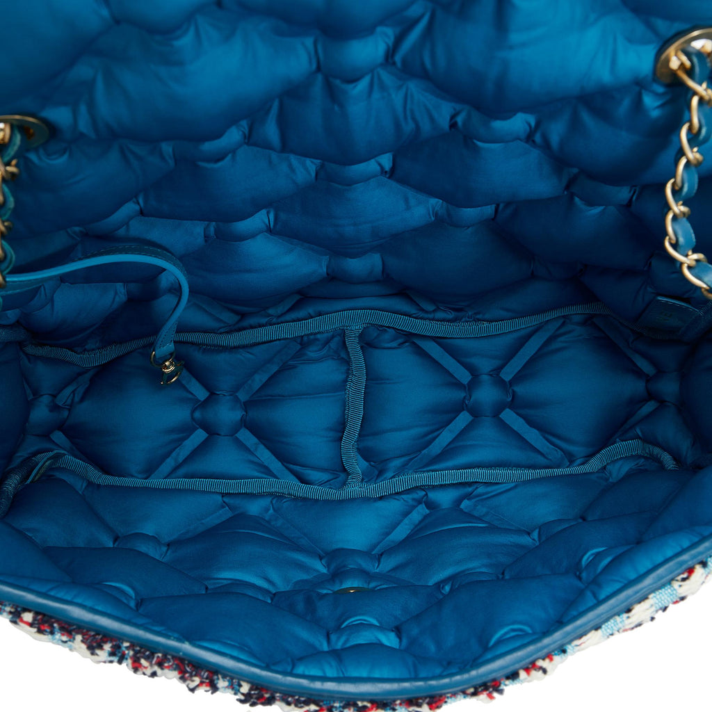 Chanel Maxi Chesterfield Tweed Single Flap (SHG-sb1b41)