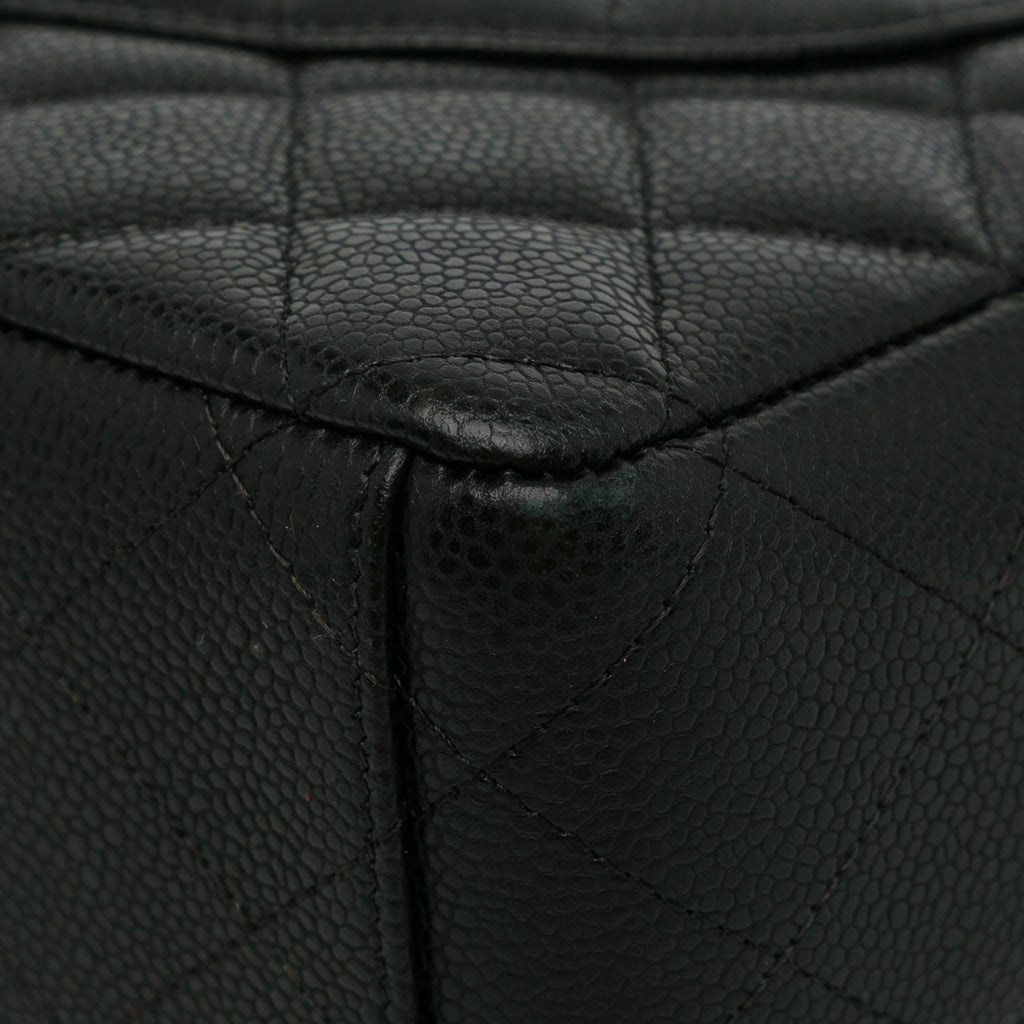 Chanel Maxi Classic Caviar Double Flap (SHG-UssHab)