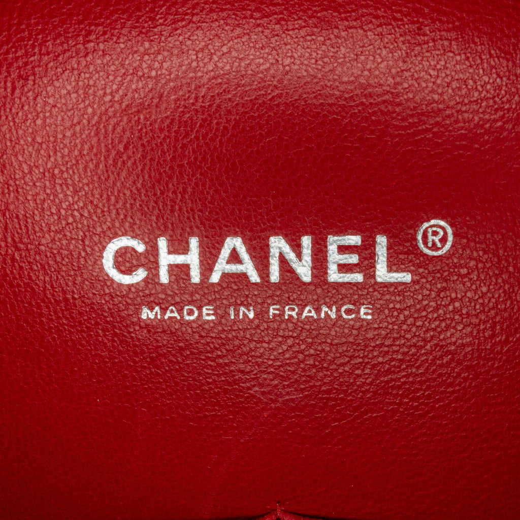 Chanel Maxi Classic Caviar Double Flap (SHG-vmKn86)
