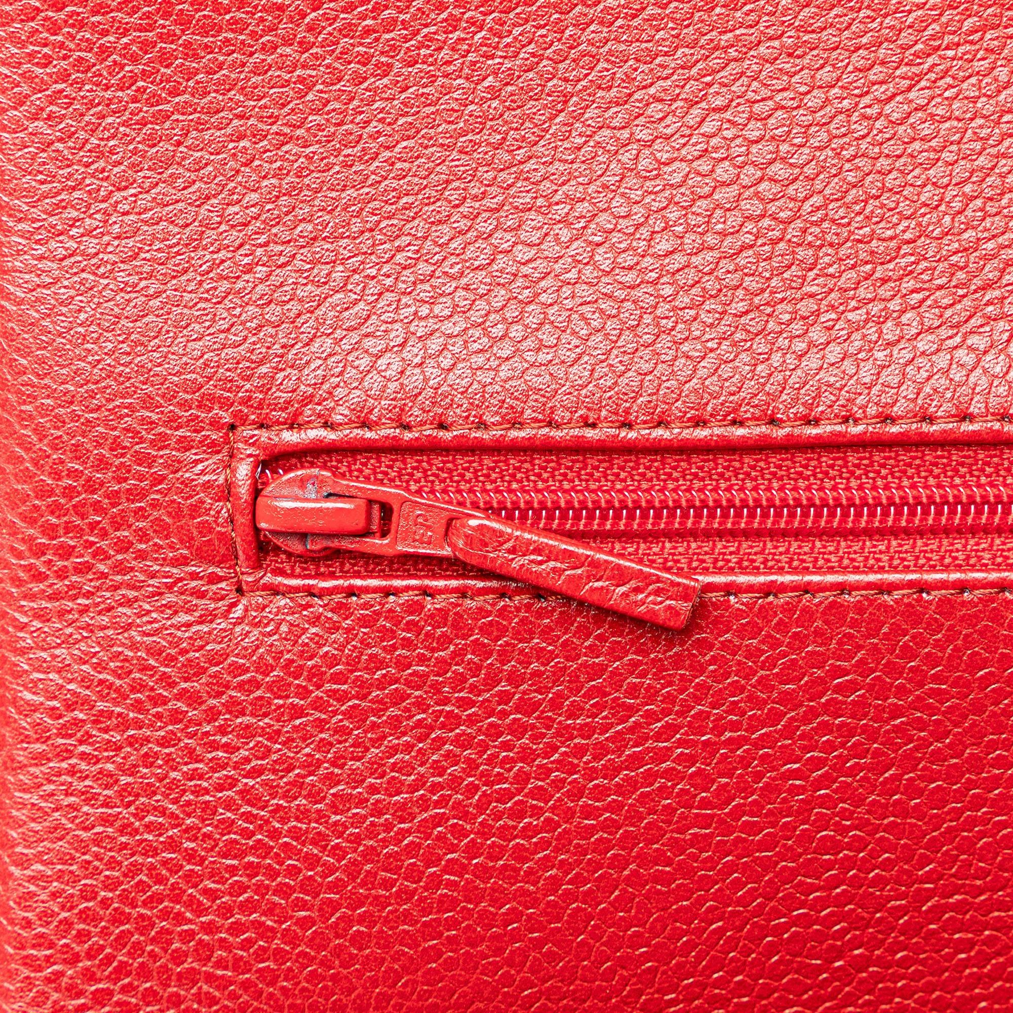 Chanel Maxi Classic Caviar Double Flap (SHG-zoRWlf)