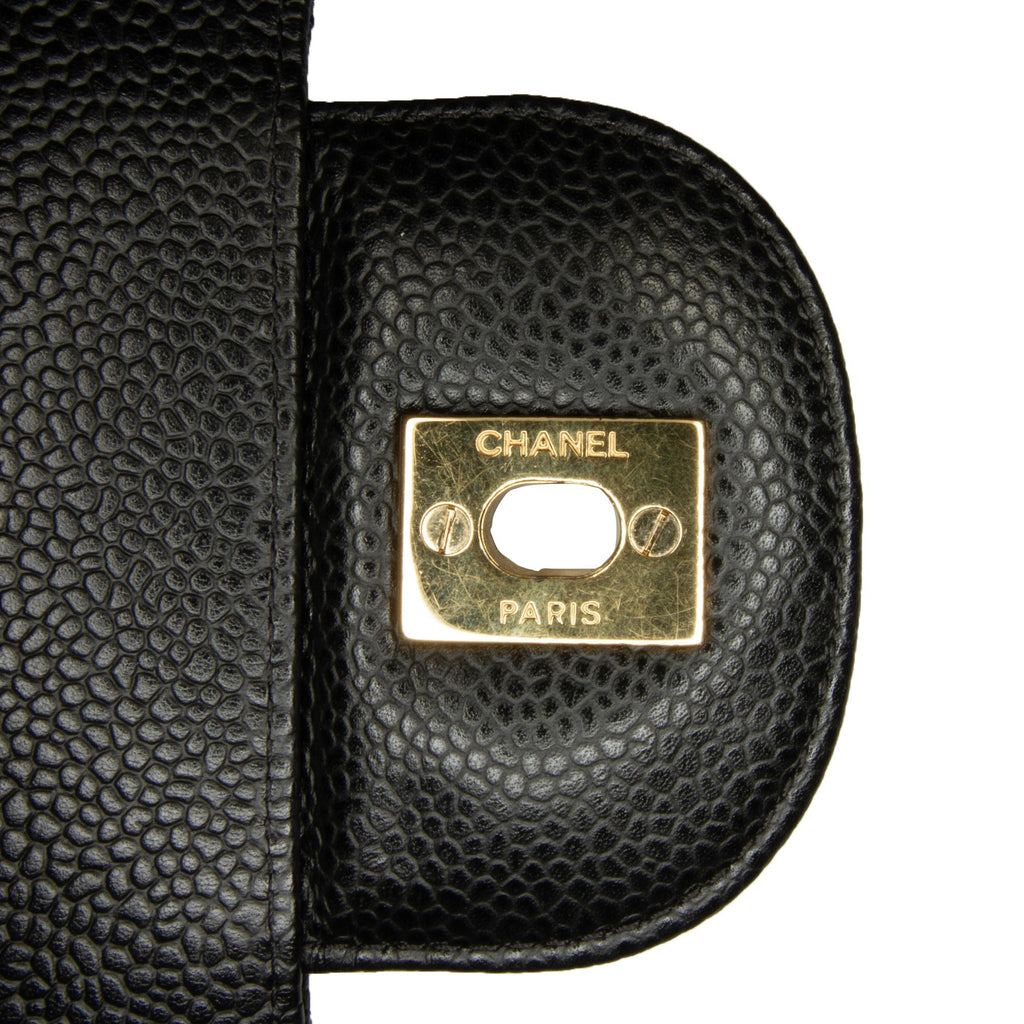Chanel Maxi Classic Caviar Single Flap Bag (SHG-MTMiOb)