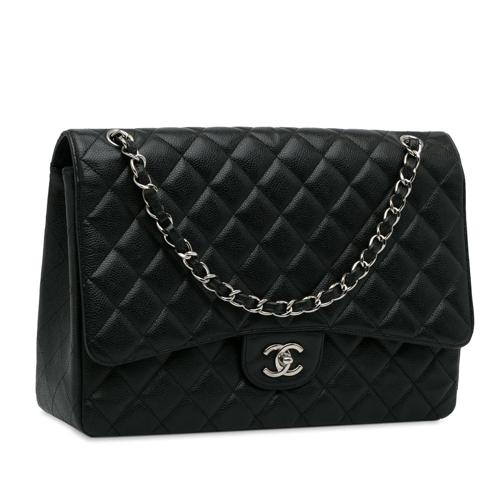 Chanel Maxi Classic Caviar Single Flap (SHG-QSdaKq)