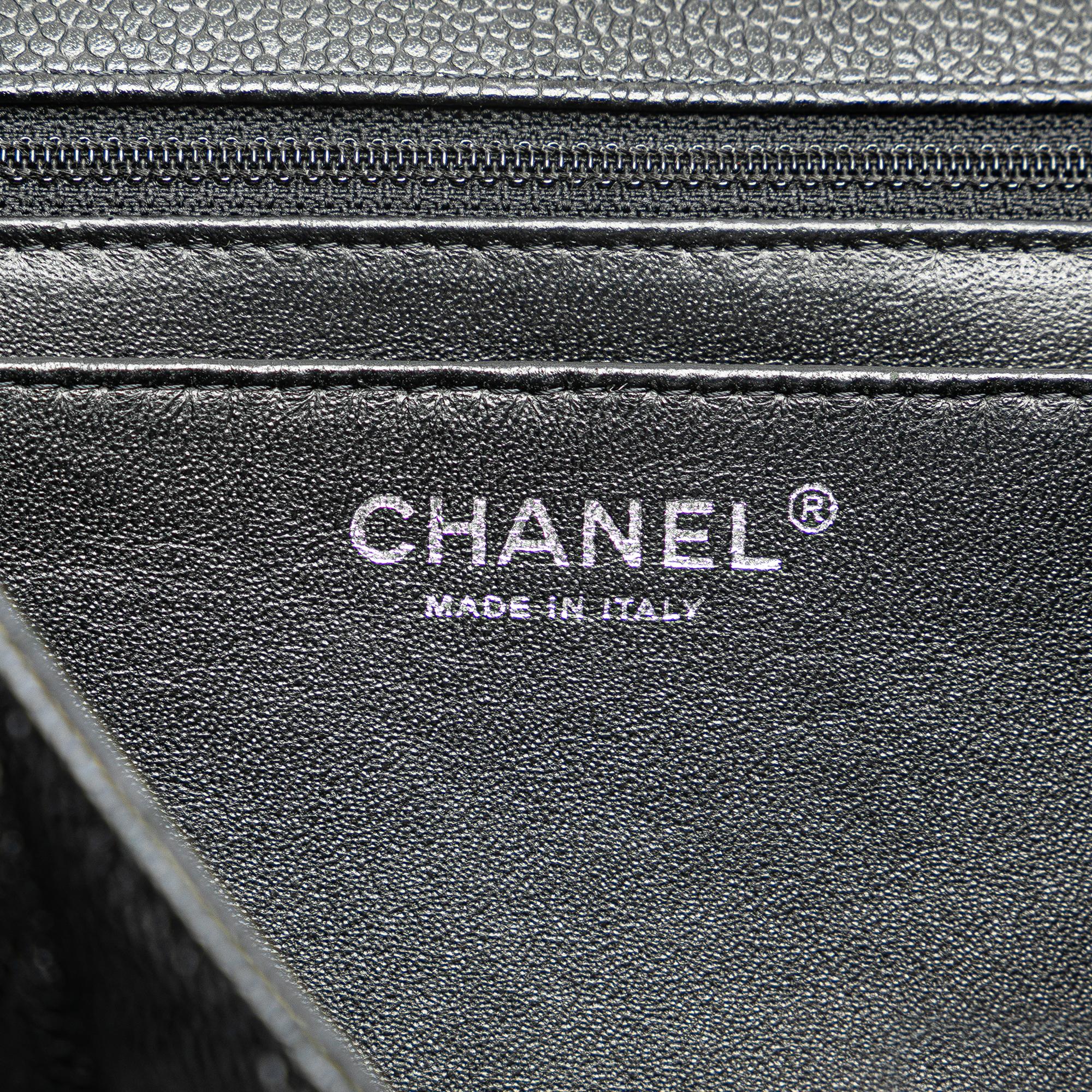Chanel Maxi Classic Caviar Single Flap