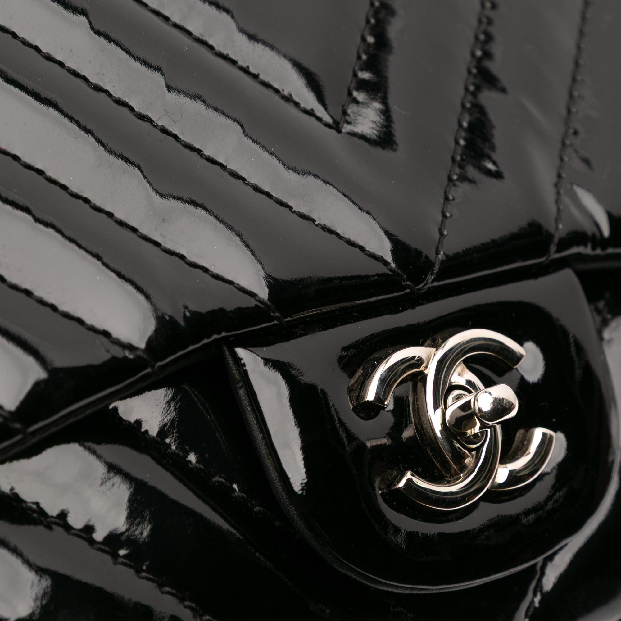 Chanel Maxi Classic Chevron Patent Single Flap