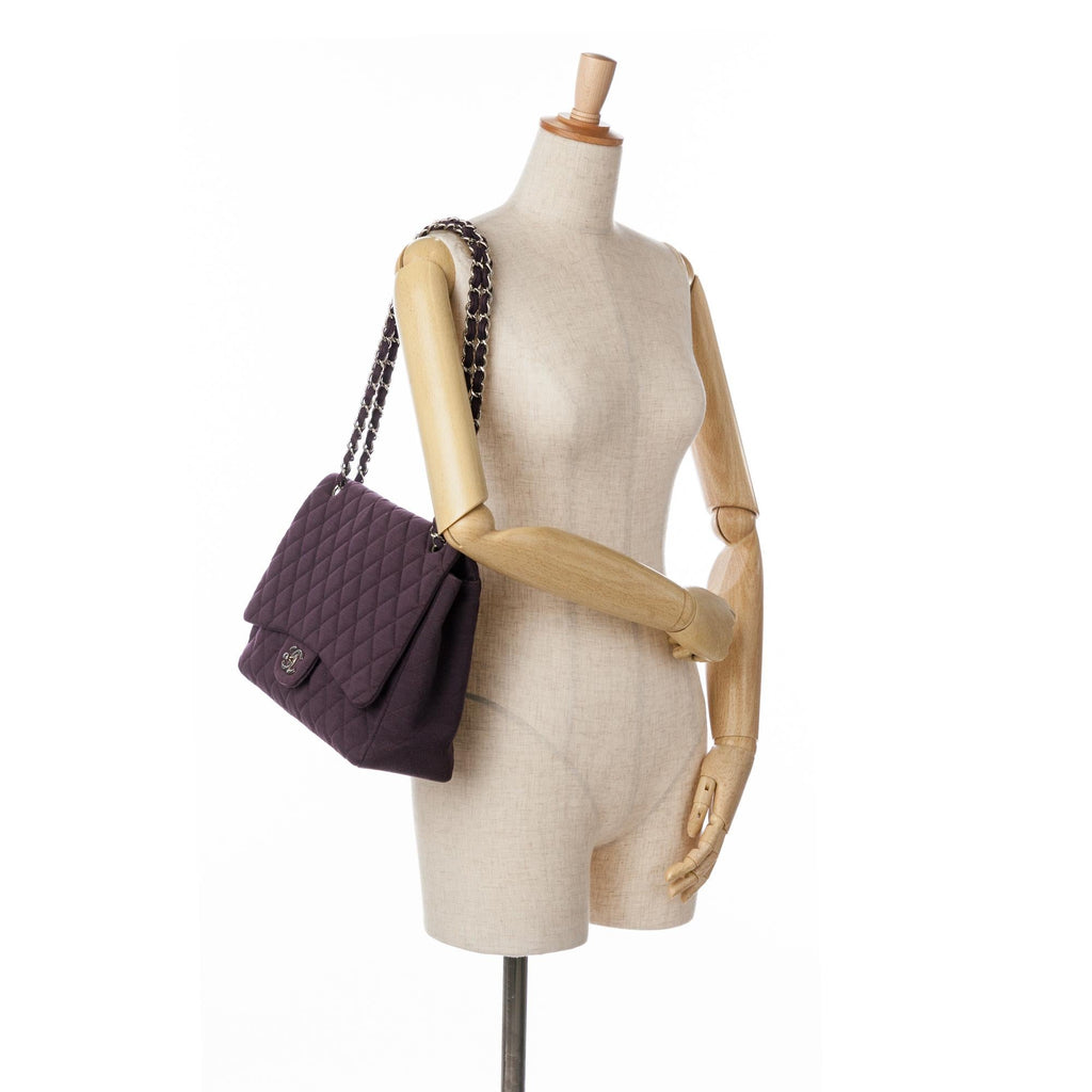 Chanel Maxi Classic Jersey Single Flap (SHG-0jPdOf)