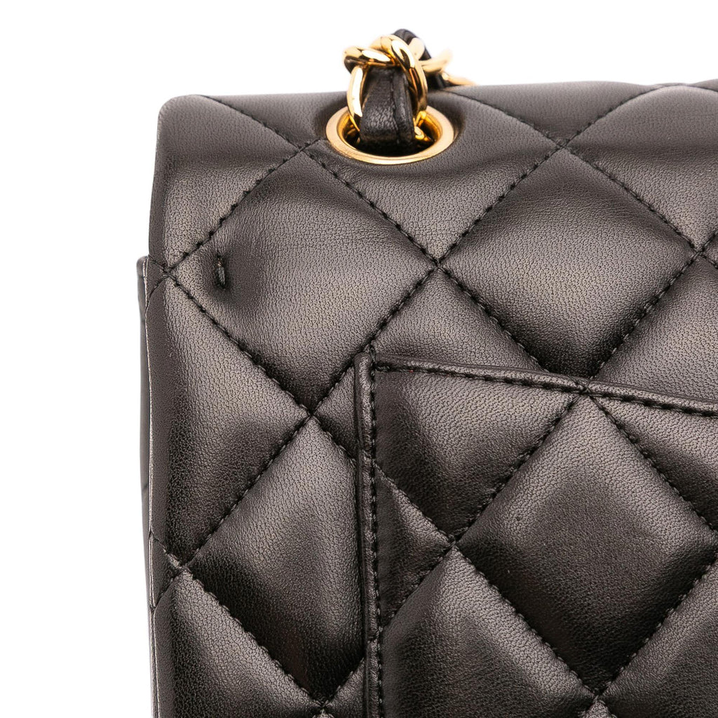 Chanel Maxi Classic Lambskin Double Flap