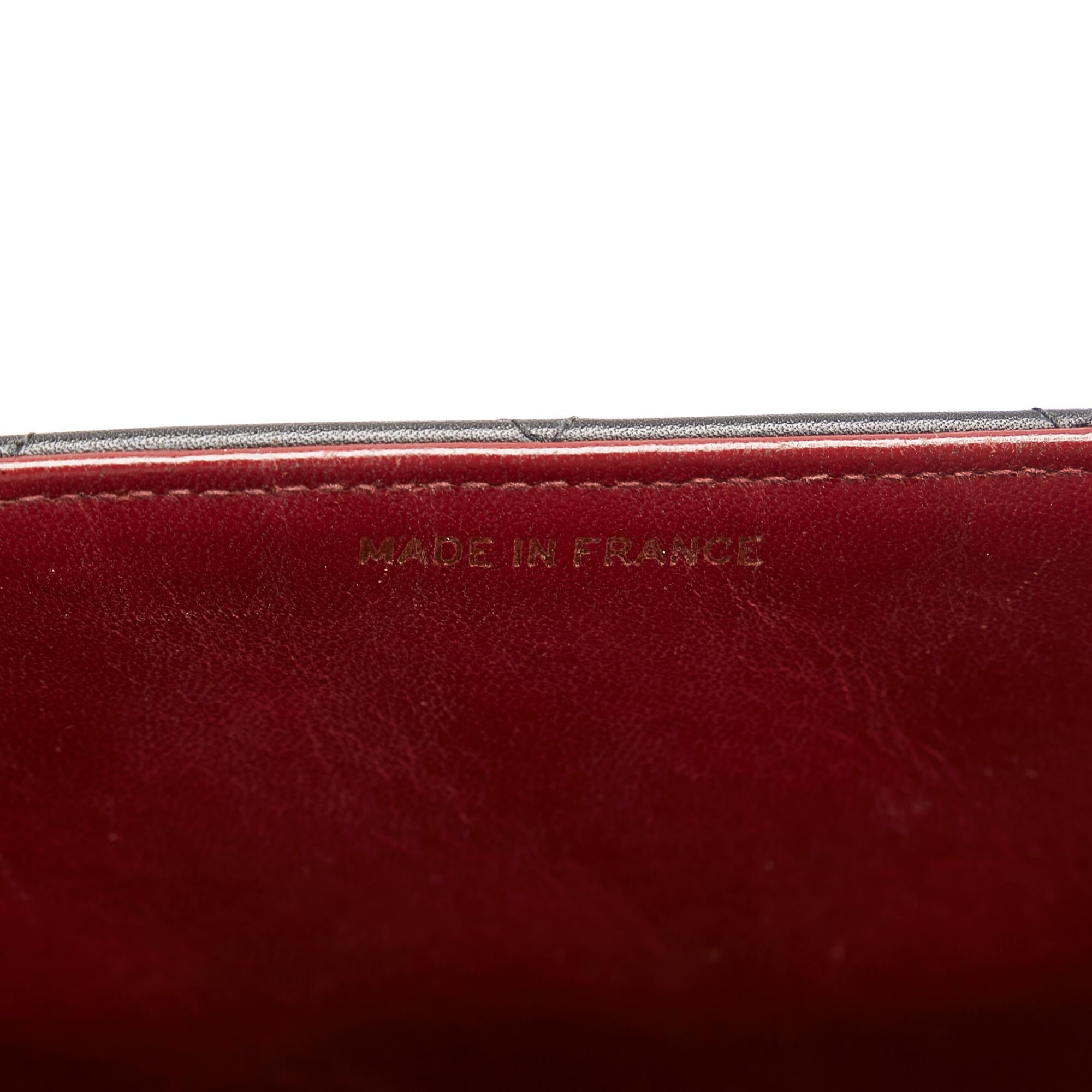Chanel Maxi Classic Lambskin Single Flap (SHG-bKU9pk)