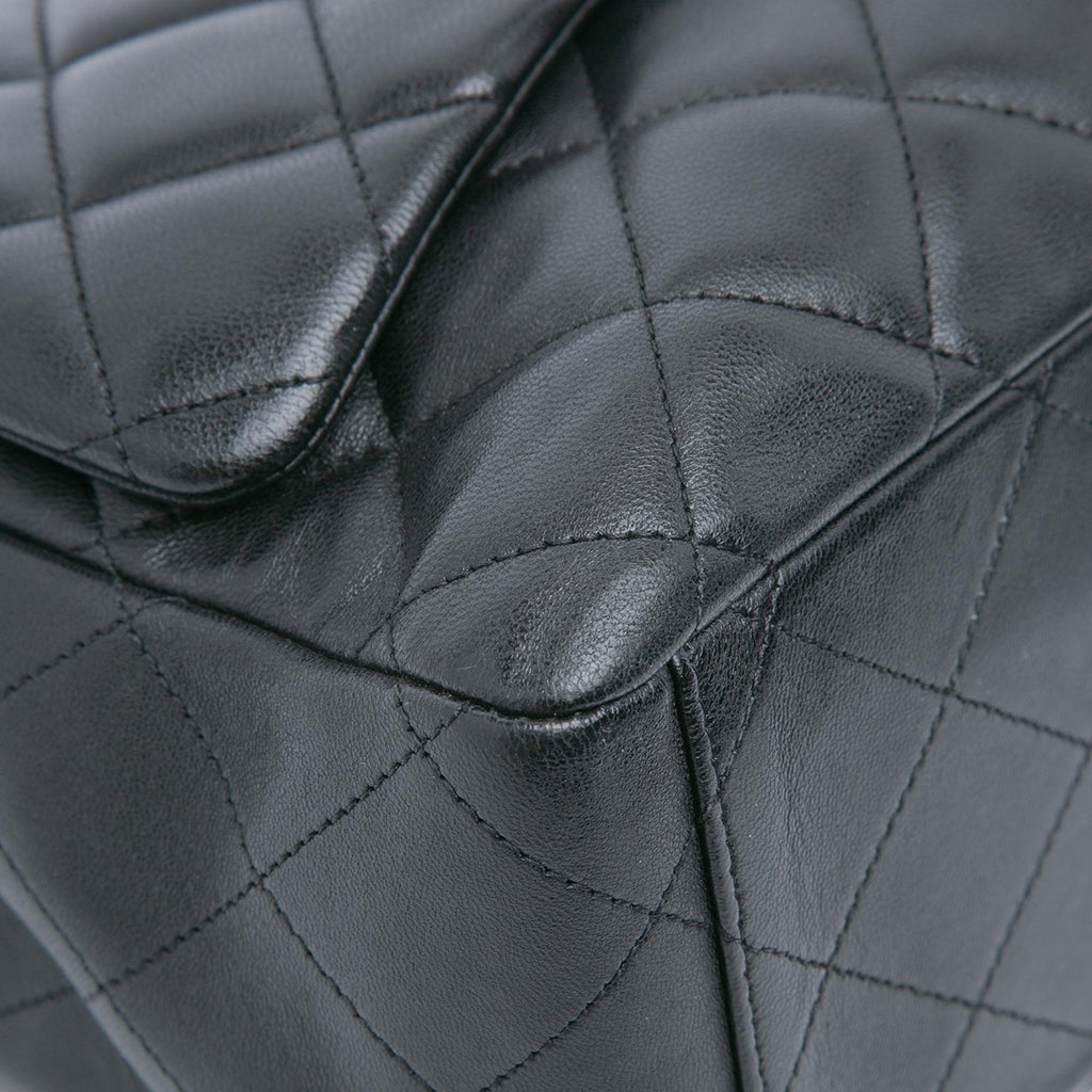 Chanel Maxi Classic Lambskin Single Flap