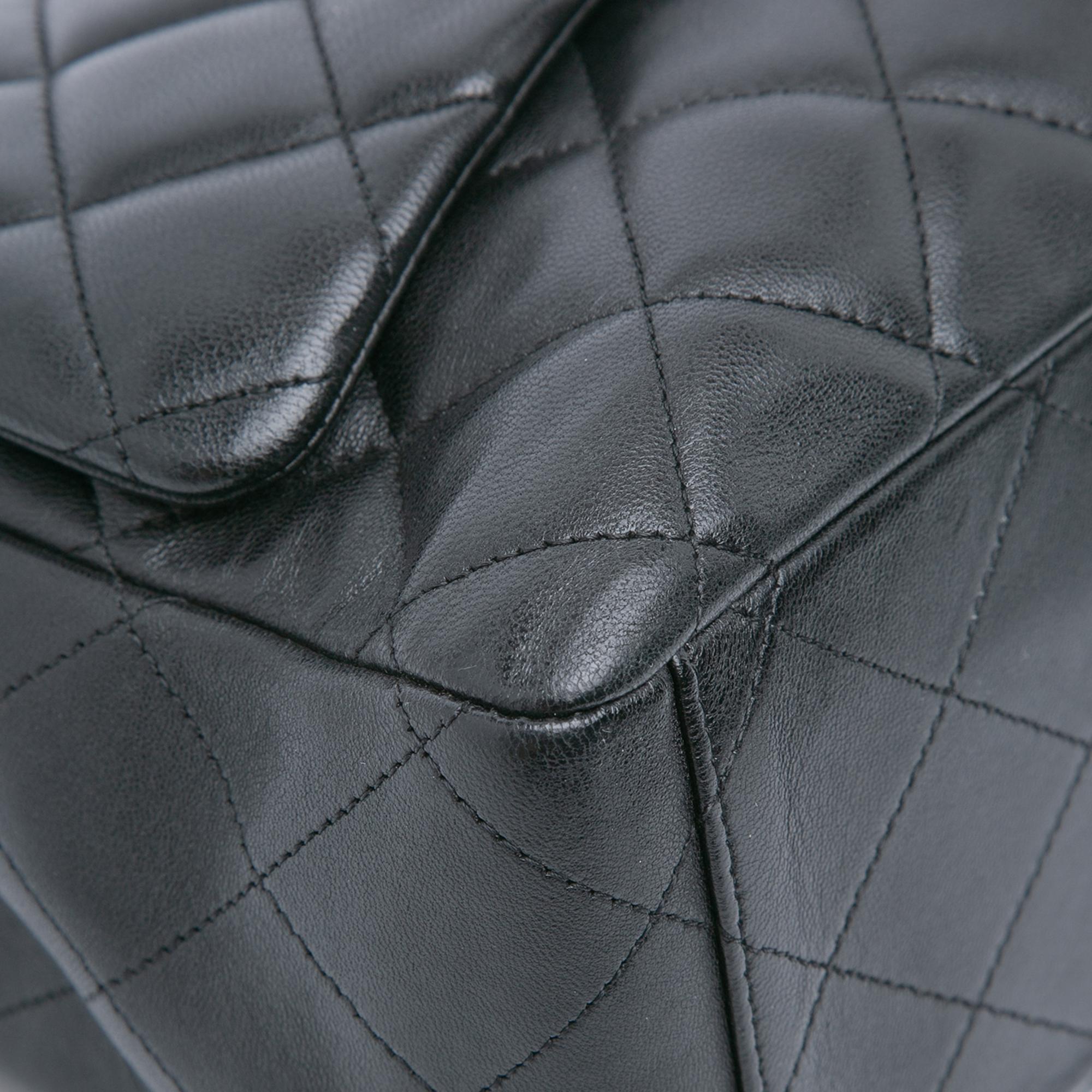 Chanel Maxi Classic Lambskin Single Flap