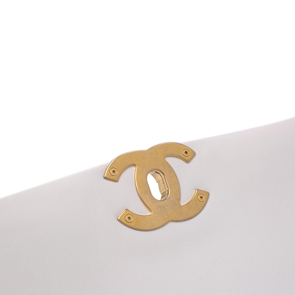 Chanel Maxi Lambskin 19 Flap