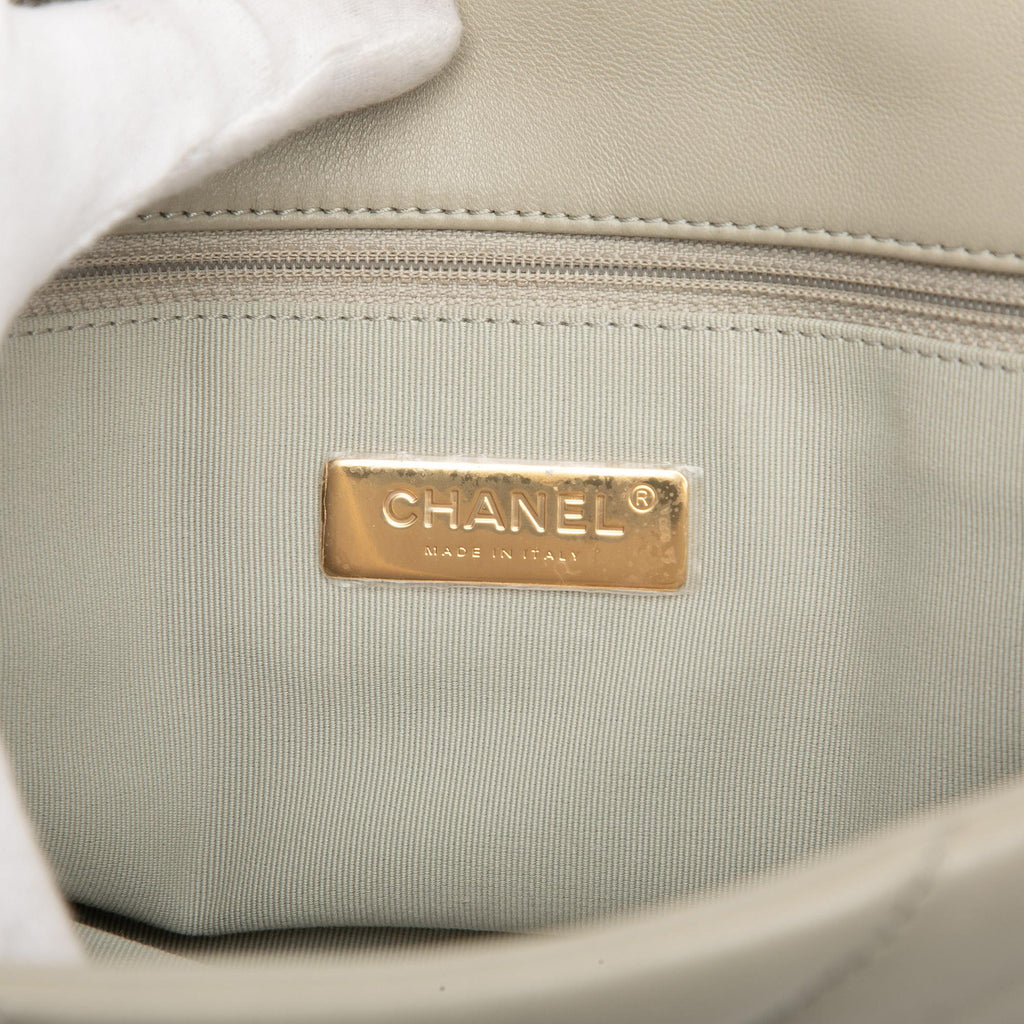 Chanel Maxi Lambskin 19 Flap