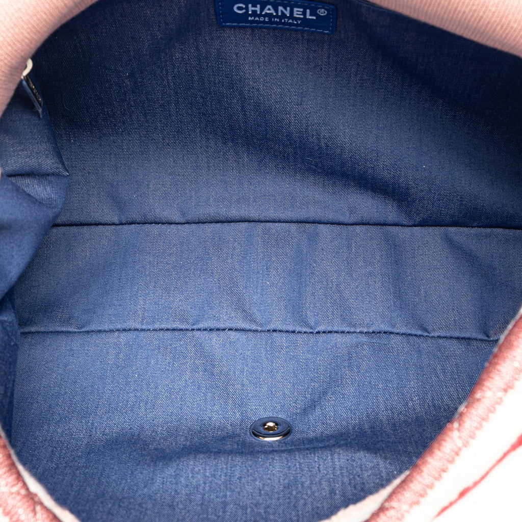 Chanel Maxi Stripe Jersey Felt and Rope Flap (SHG-64cbwe)