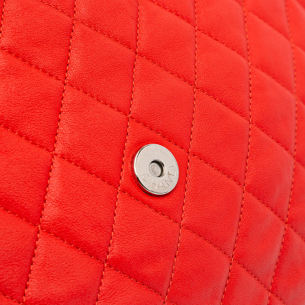 Chanel Maxi Washed Lambskin Chain Around Flap