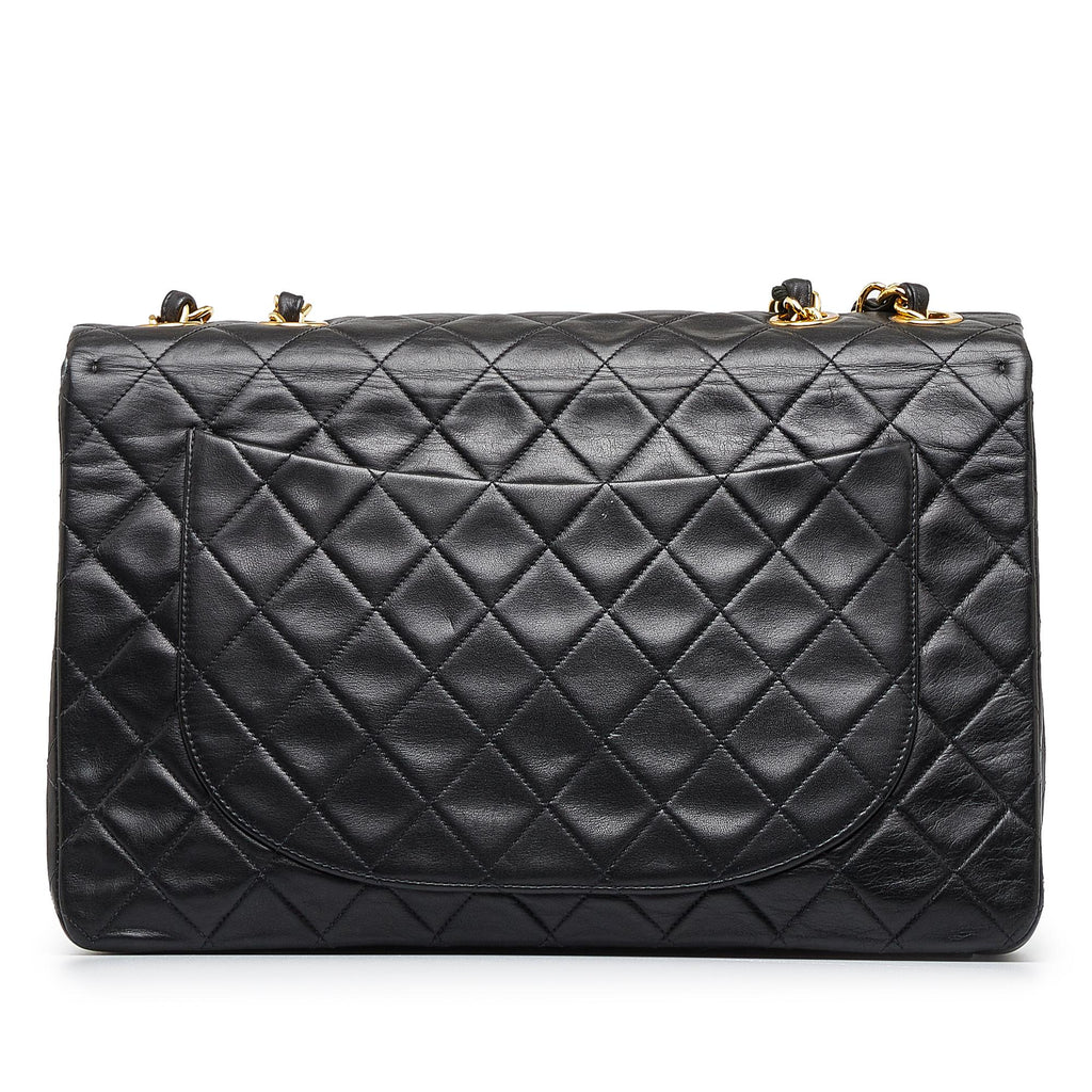 Chanel Maxi XL Classic Lambskin Single Flap (SHG-tSLYwQ)