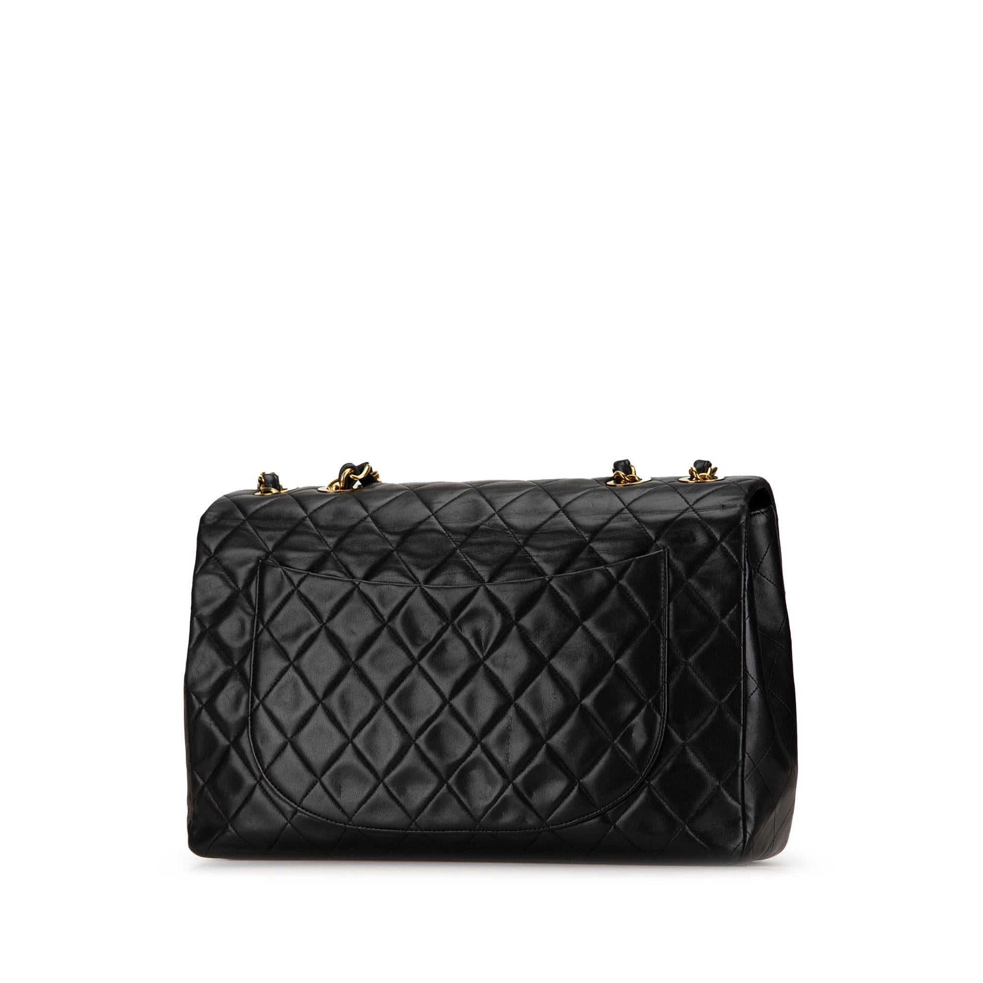 Chanel Maxi XL Lambskin Single Flap (SHG-tOpnx7)