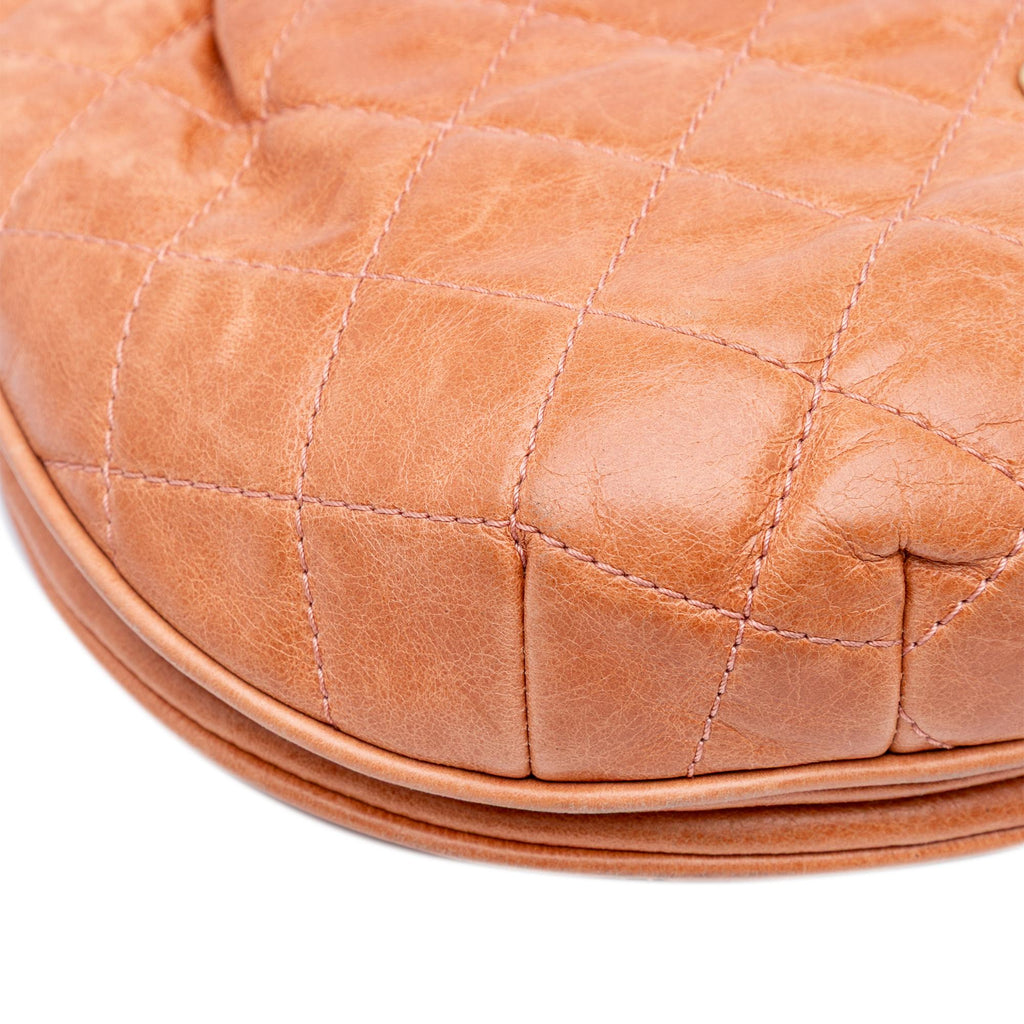 Chanel Medium Aged Calfskin Bubble CC Flap