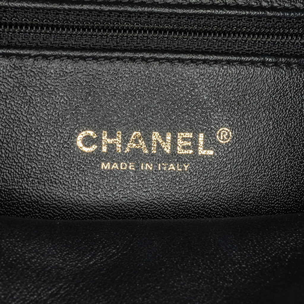Chanel Medium Bicolor Caviar CC Filigree Vanity Case (SHG-FS85RY)