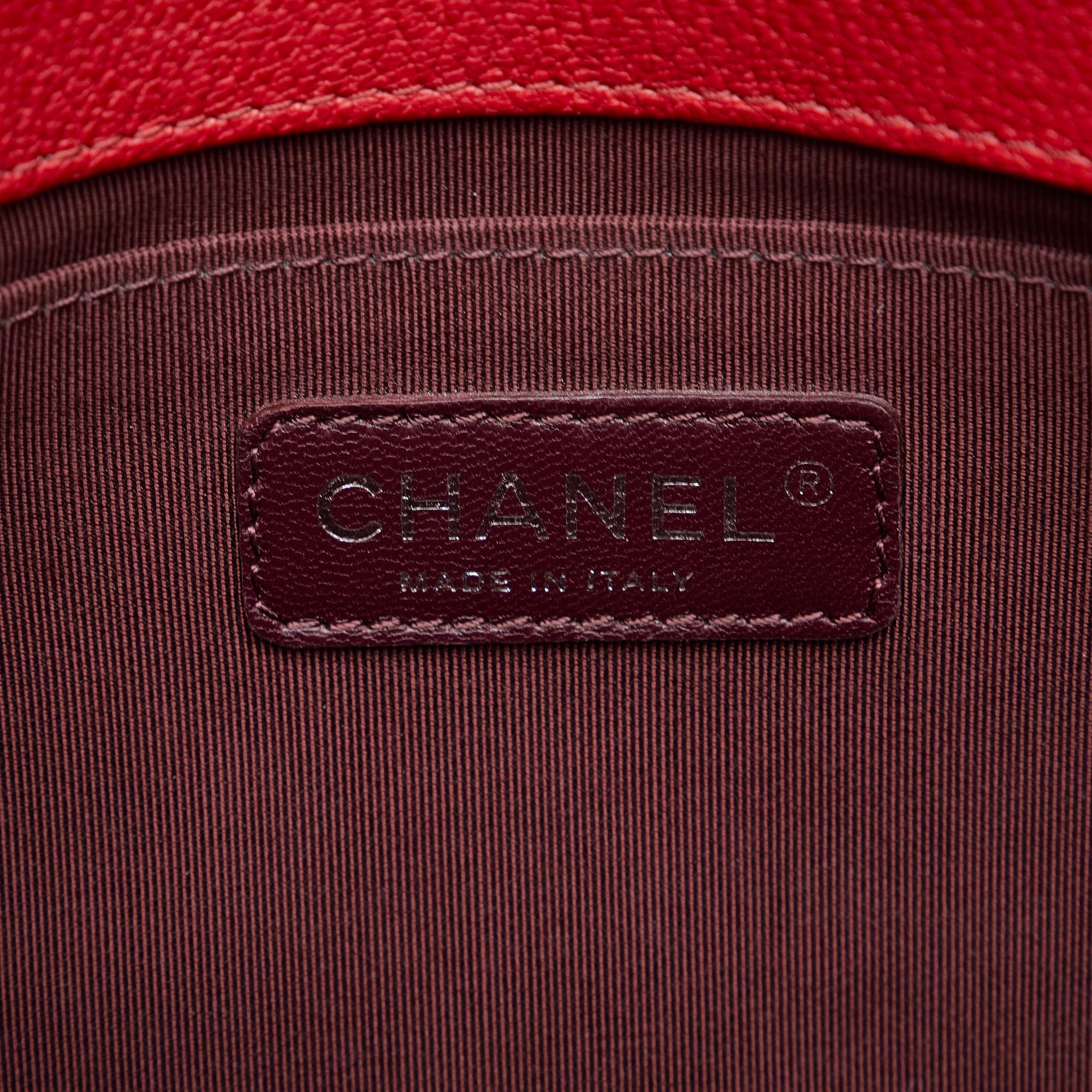 Chanel Medium Boy Flap Bag (SHG-954DGK)