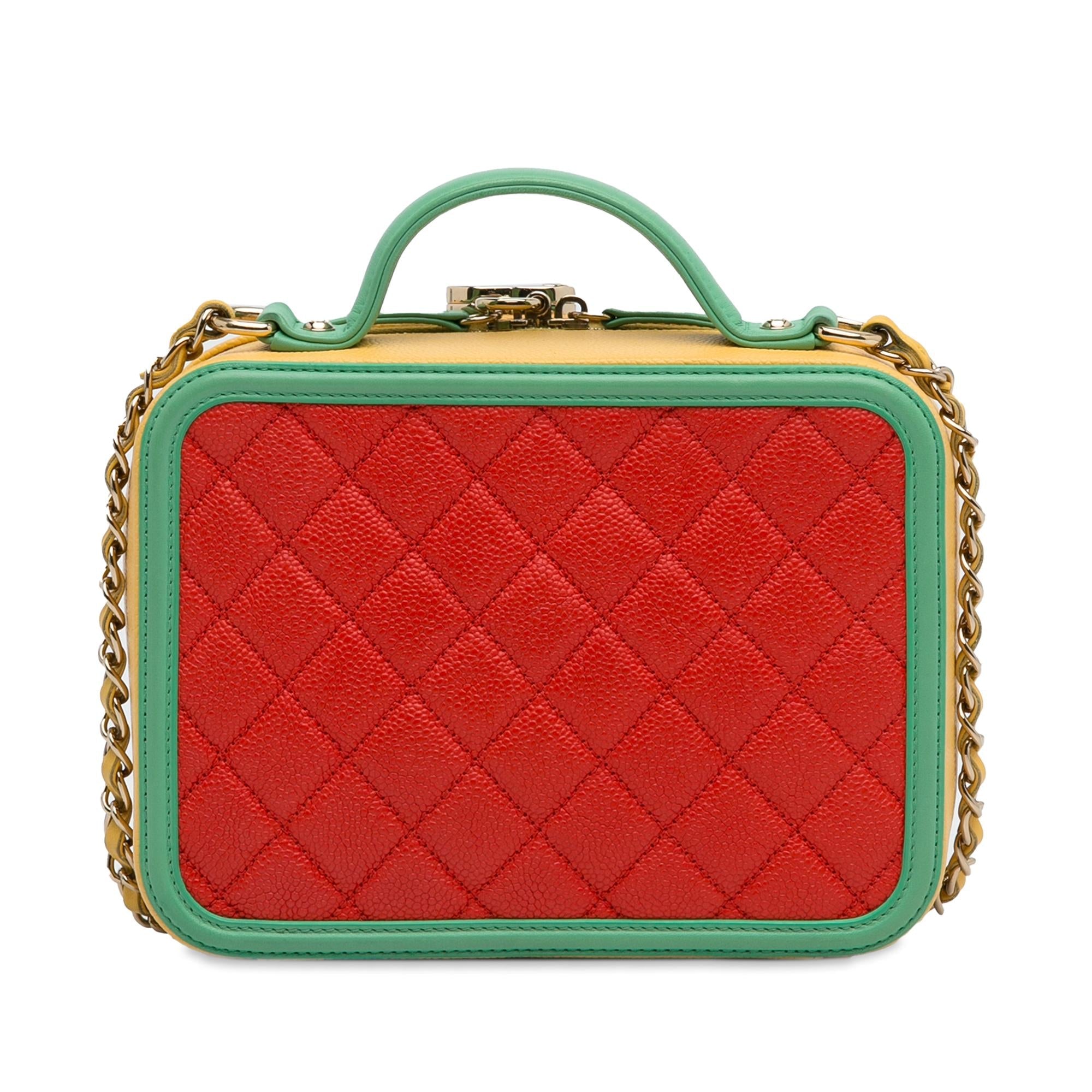 Chanel Medium CC Caviar Filigree Vanity Case (SHG-PrxVRk)