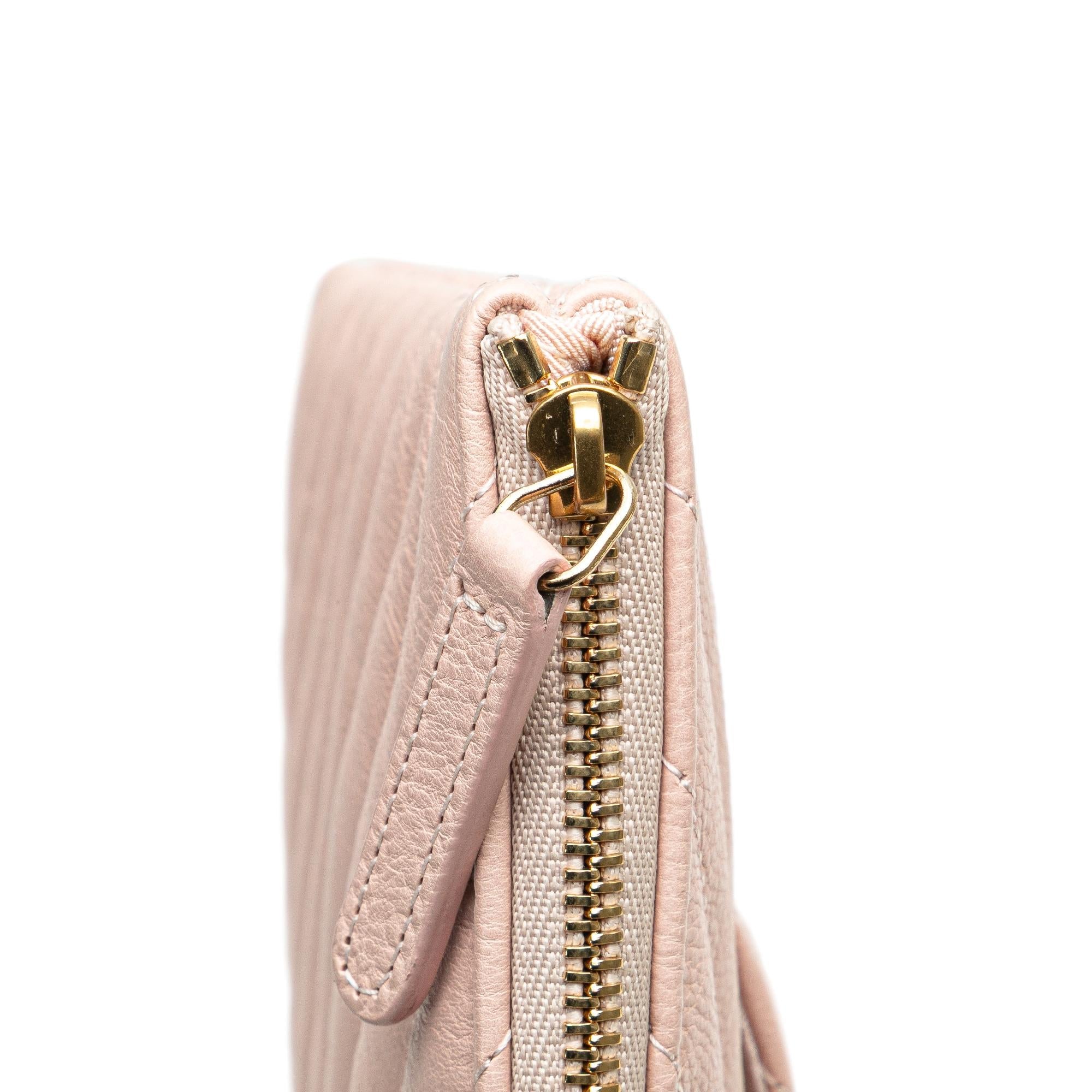 Chanel Medium CC Chevron Caviar O Case Clutch