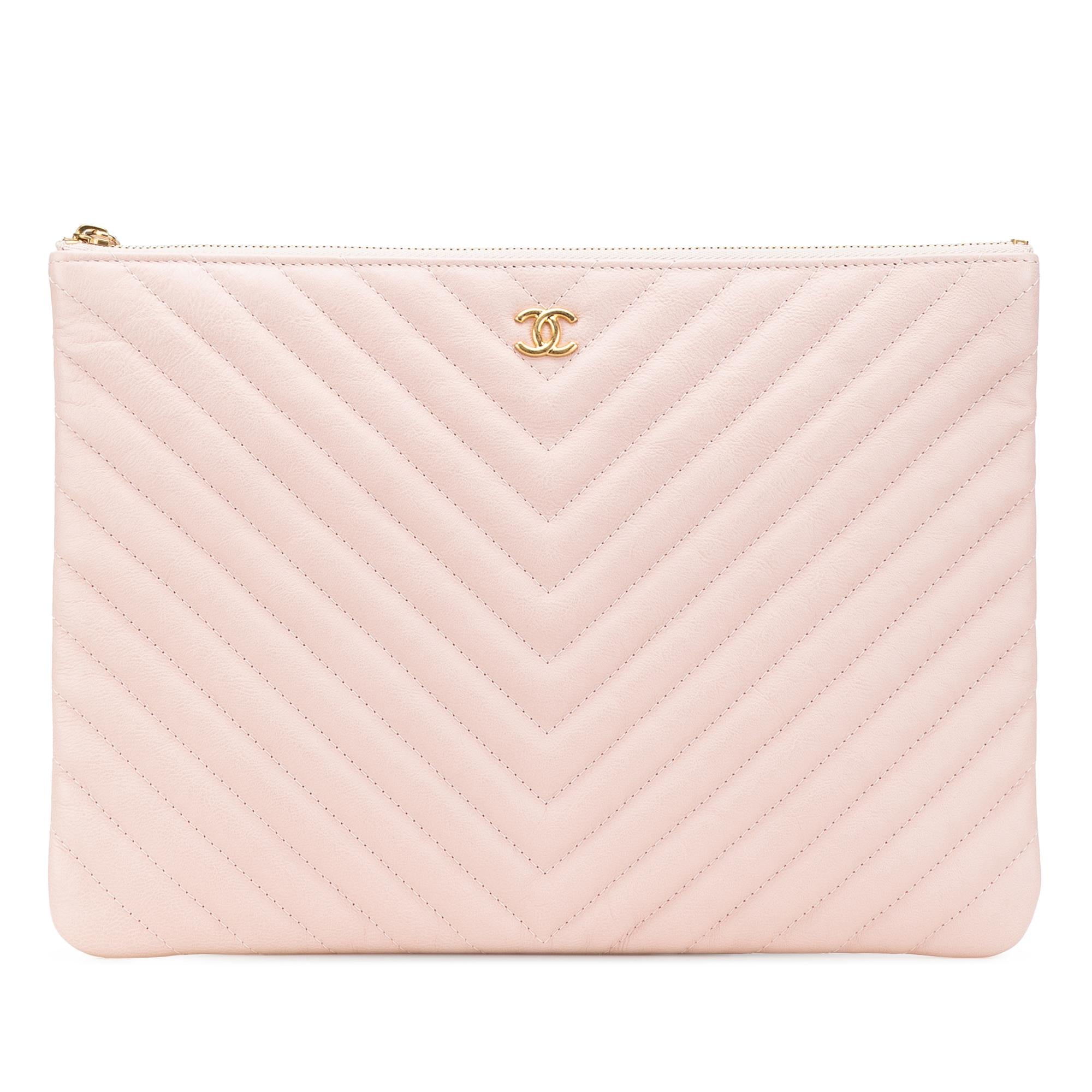 Chanel Medium CC Chevron Caviar O Case Clutch