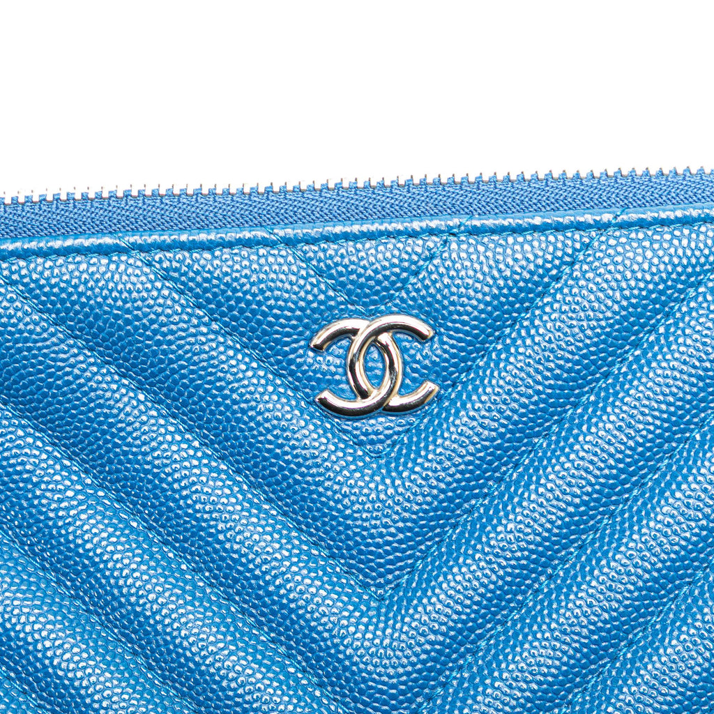 Chanel Medium CC Chevron Caviar O Case Clutch
