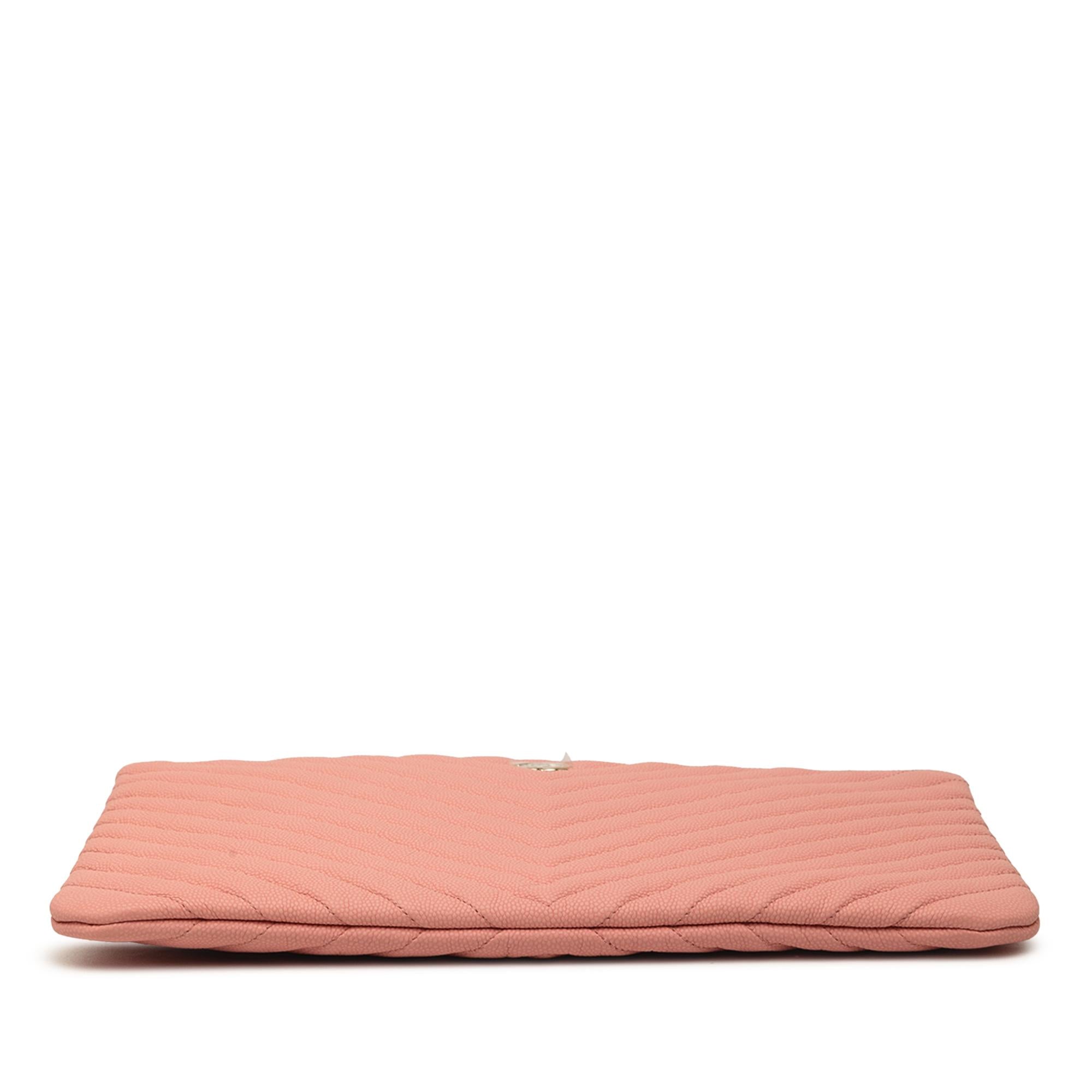 Chanel Medium CC Chevron Caviar O Case Clutch
