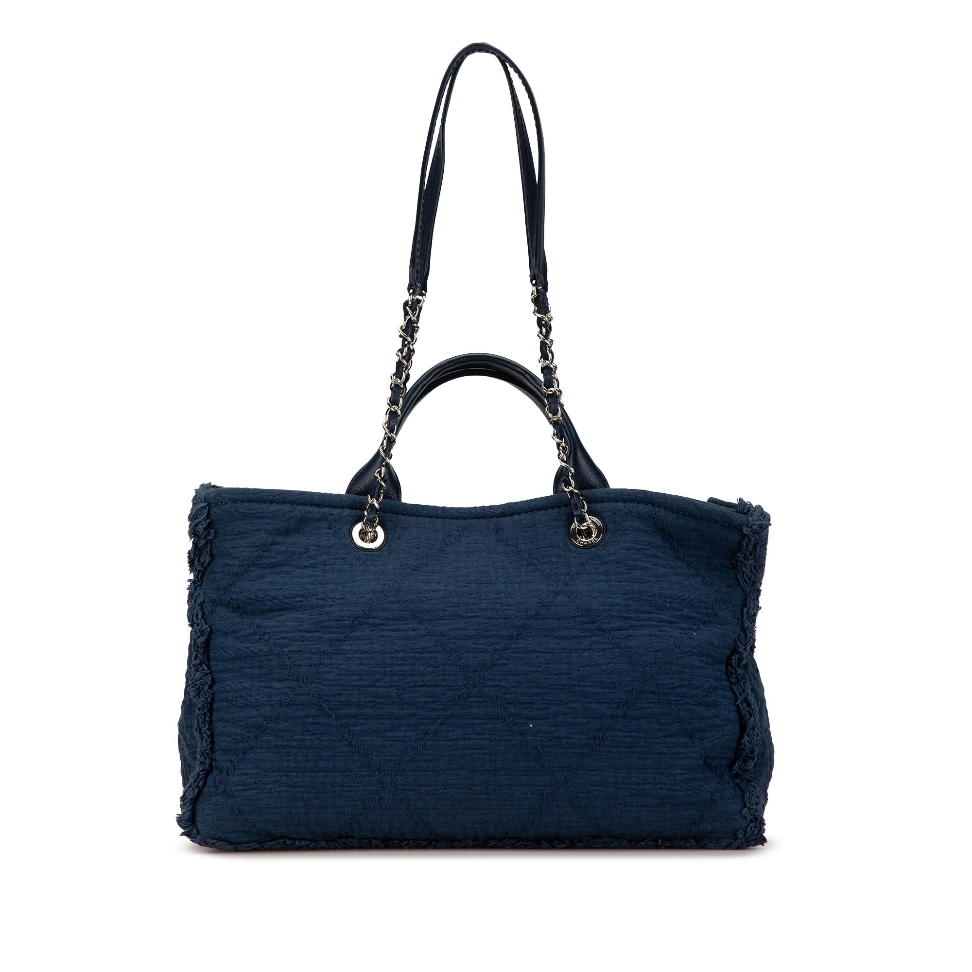 Chanel Medium CC Double Face Deauville Satchel (SHG-b6DXf8)